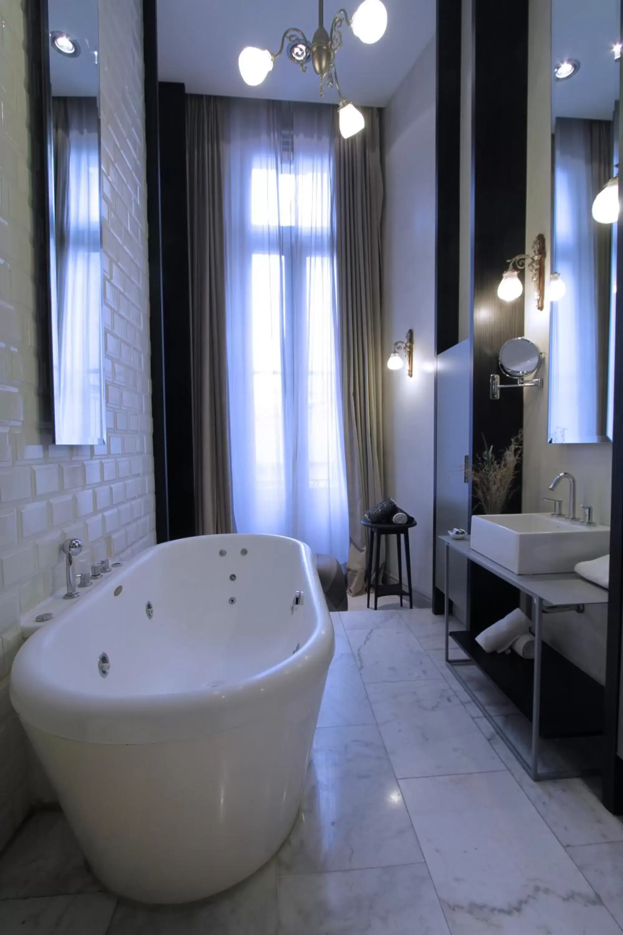 Bath, Bathroom in Esplendor by Wyndham Savoy Rosario