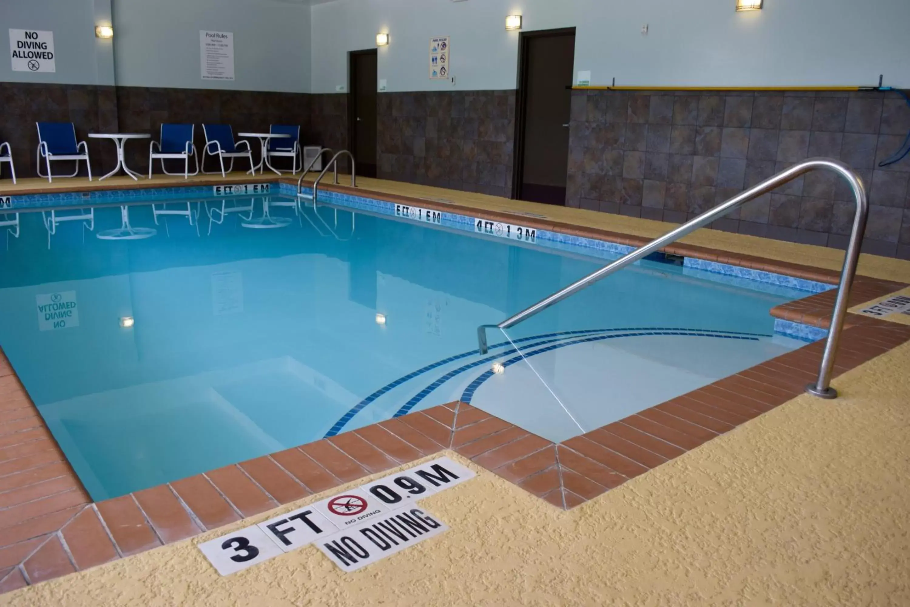 Swimming Pool in Holiday Inn Houston West Energy Corridor, an IHG Hotel