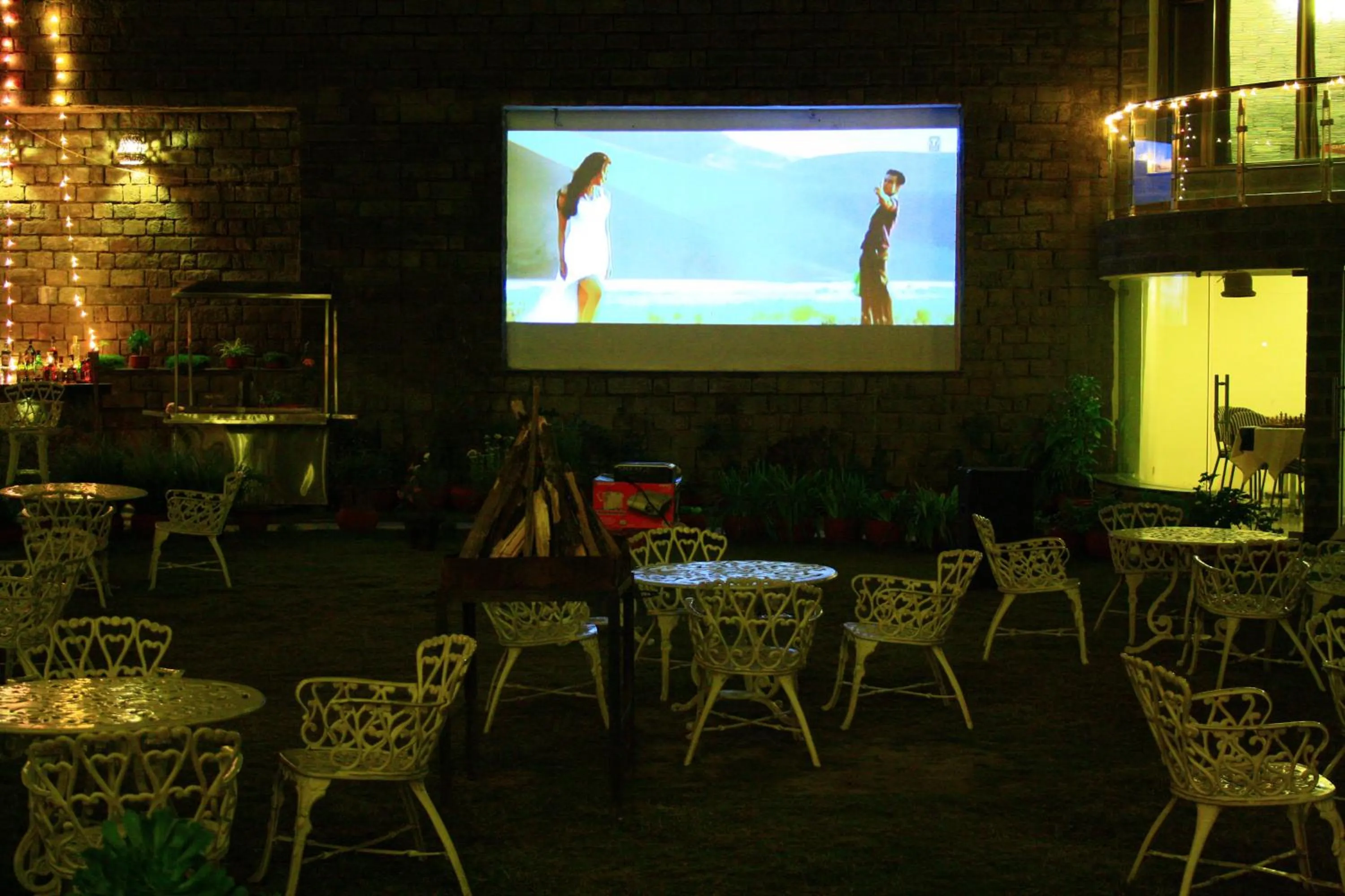 Garden in Kasauli Castle Resort
