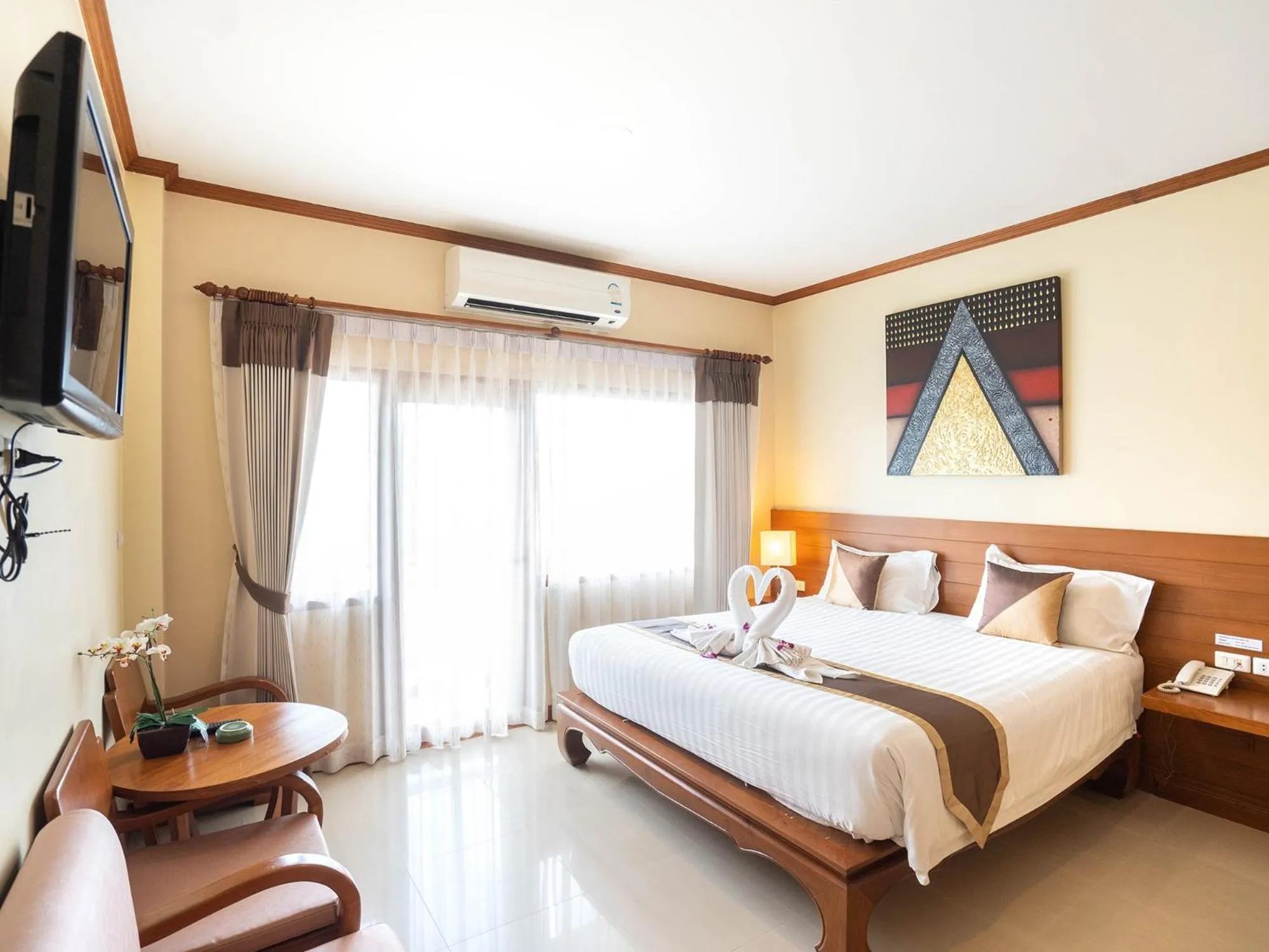 Bed in Baan Sailom Hotel Phuket - Sha Extra Plus