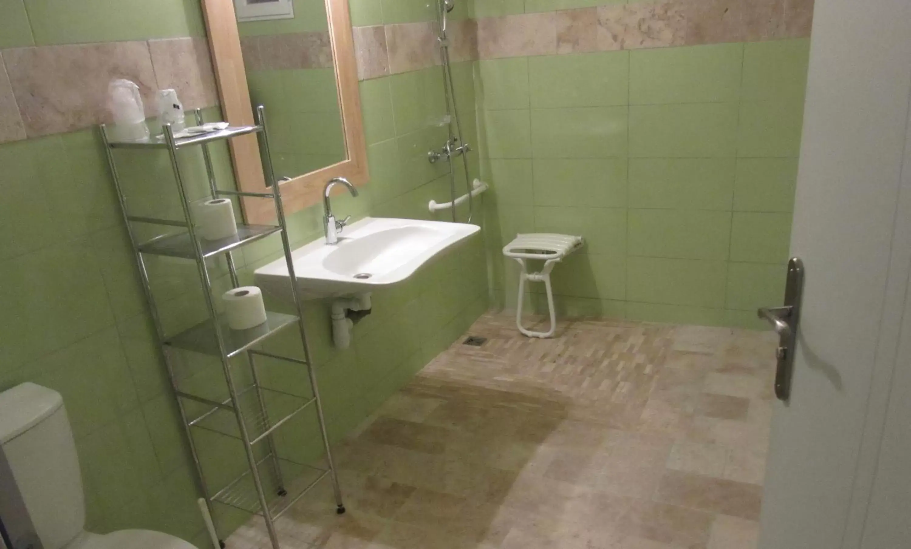 Bathroom in Hôtel Le Sauvage