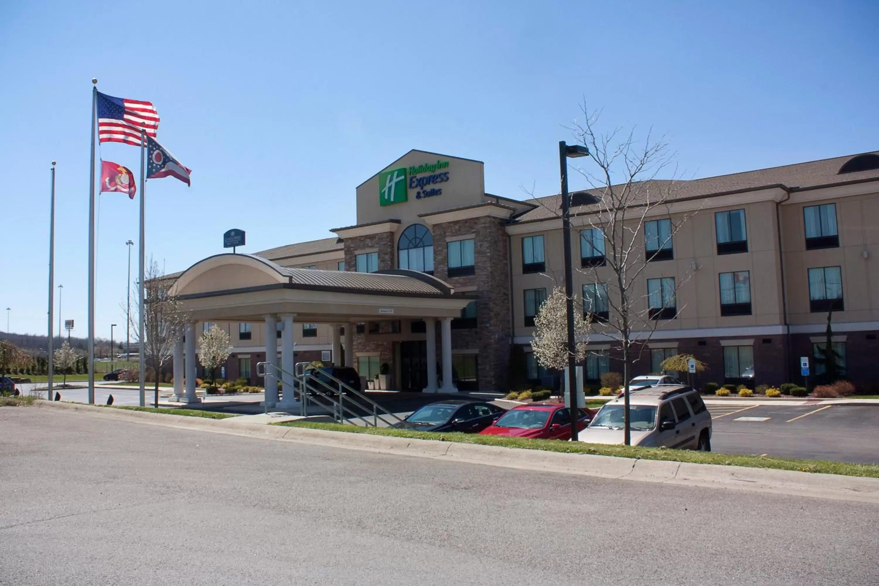 Property Building in Holiday Inn Express & Suites Youngstown West I 80, an IHG Hotel