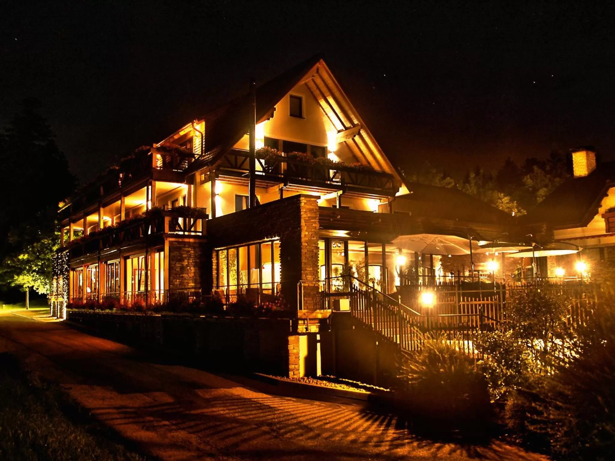 Property building in Hotel Grüner Wald