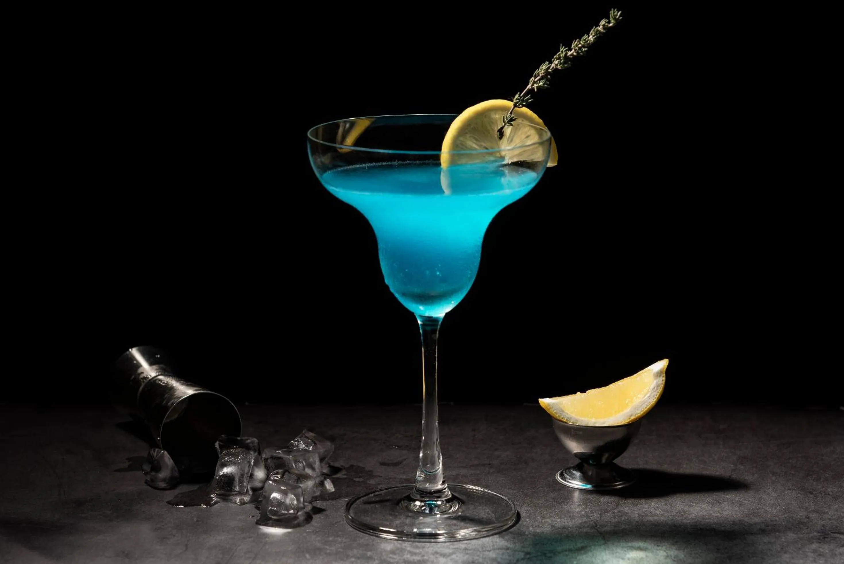 Alcoholic drinks in MeStyle Garage Hotel