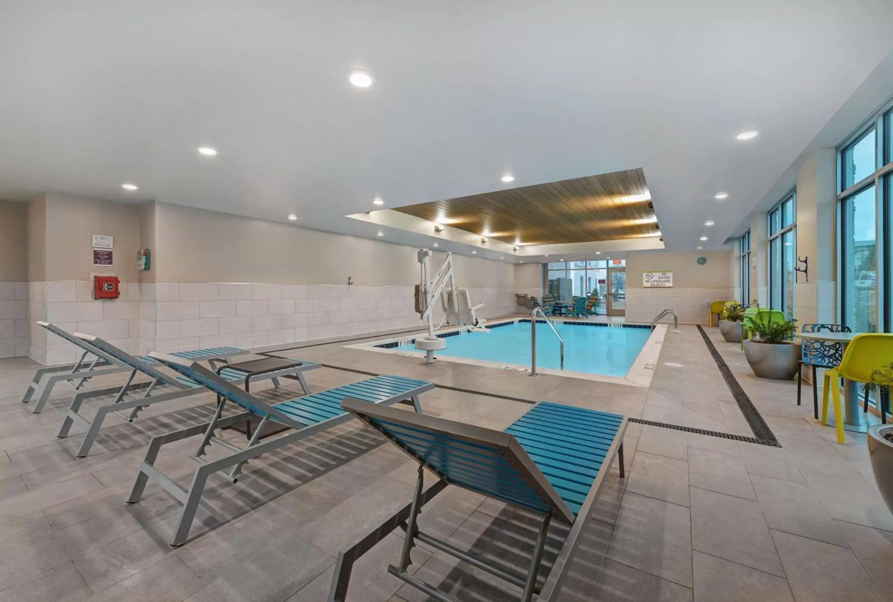 Pool view, Swimming Pool in Home2 Suites By Hilton Memphis Wolfchase Galleria