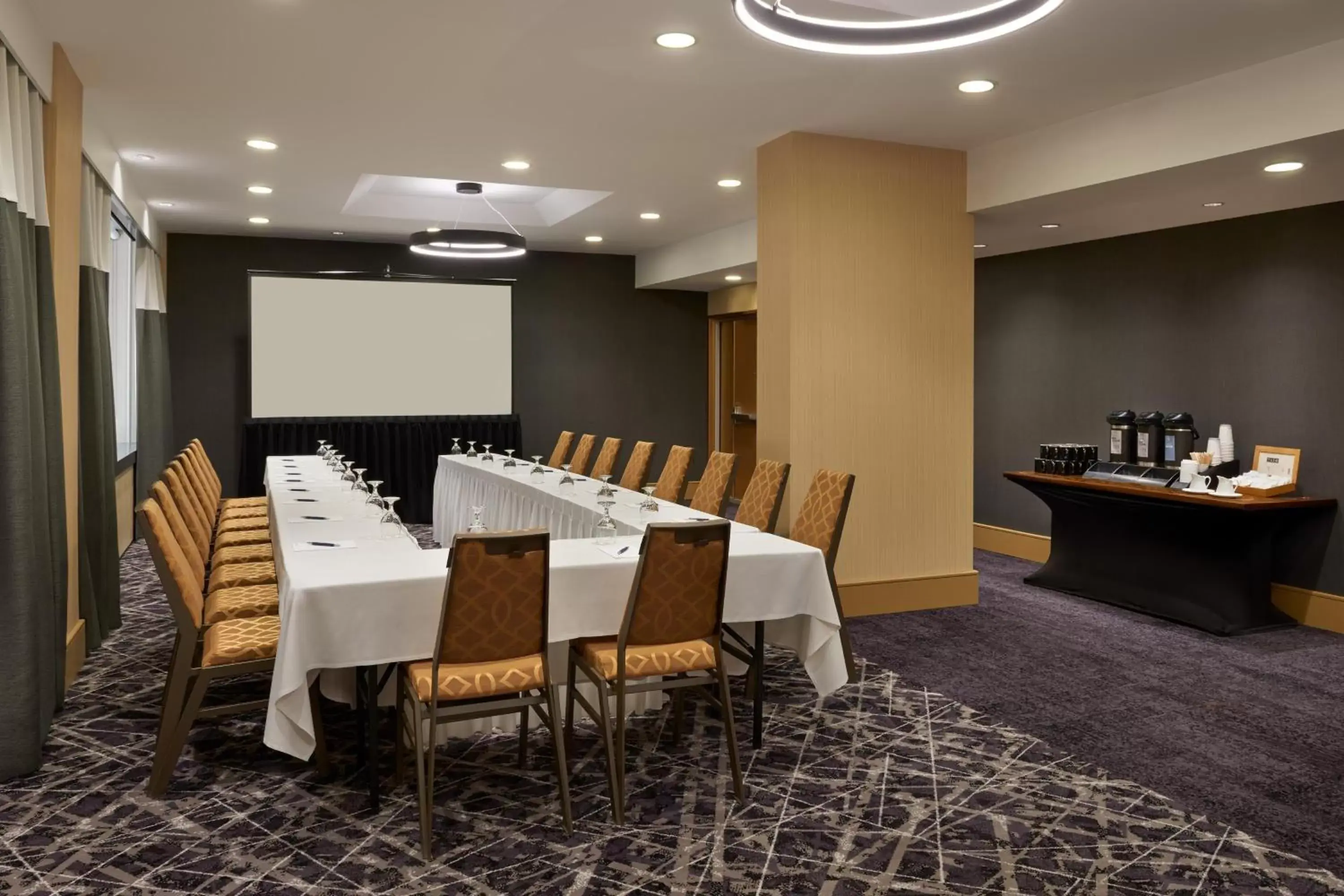 Meeting/conference room in Sheraton Ottawa Hotel