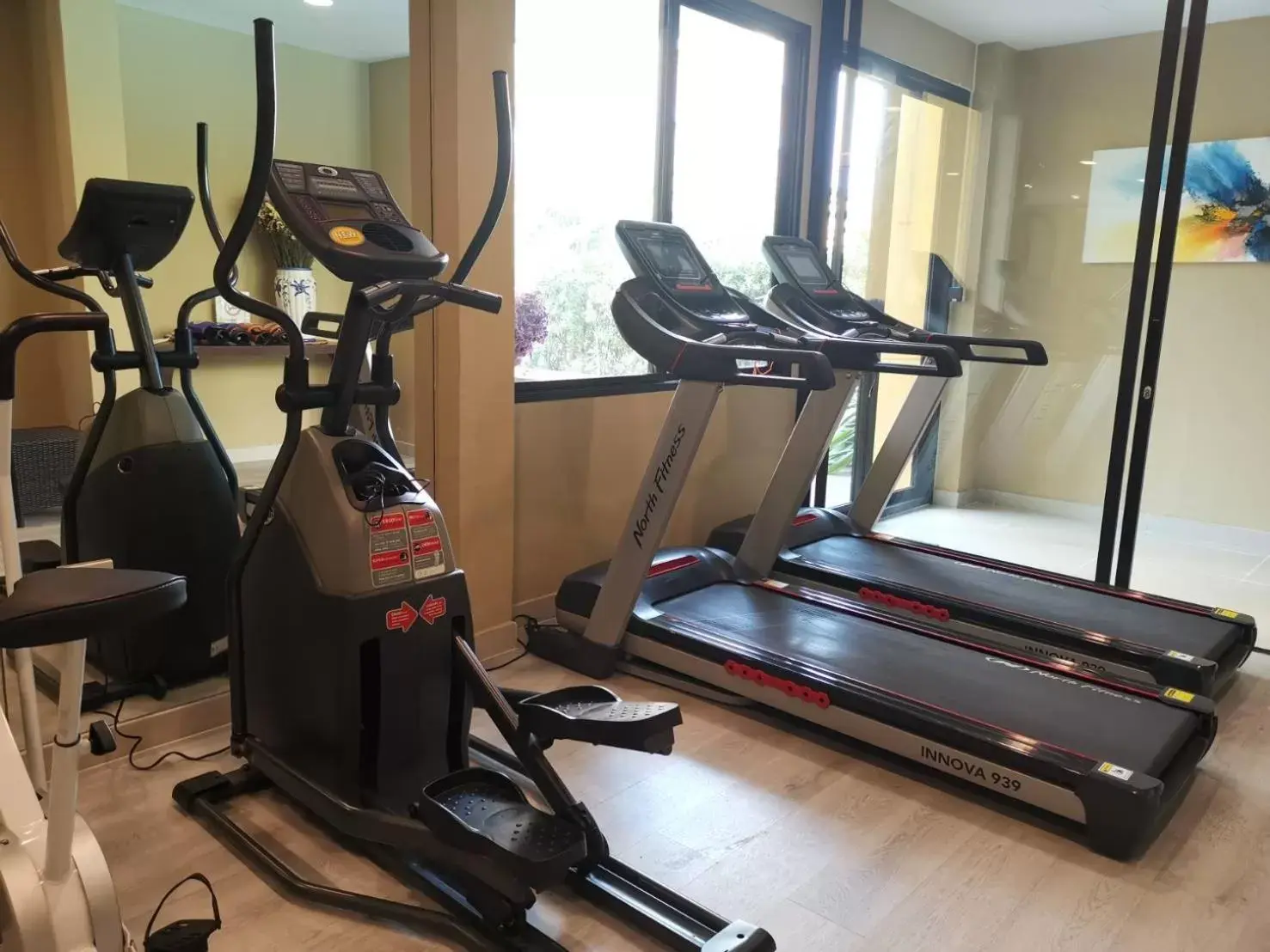 Fitness Center/Facilities in S Bangkok Hotel, Navamin