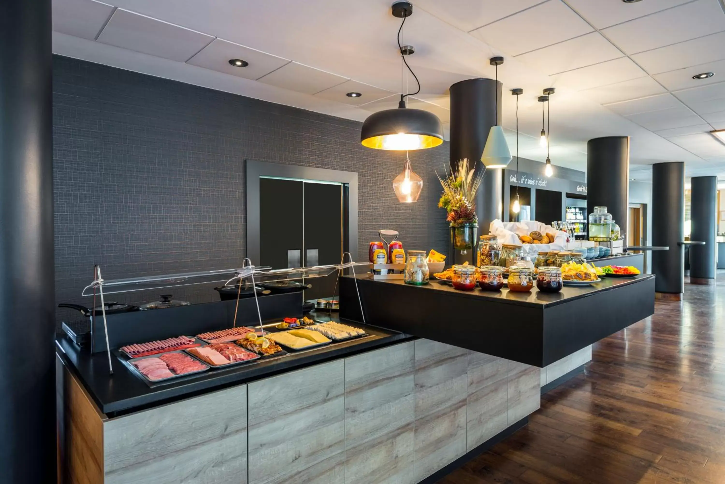 Breakfast, Restaurant/Places to Eat in Mercure Hotel Berlin Zentrum Superior