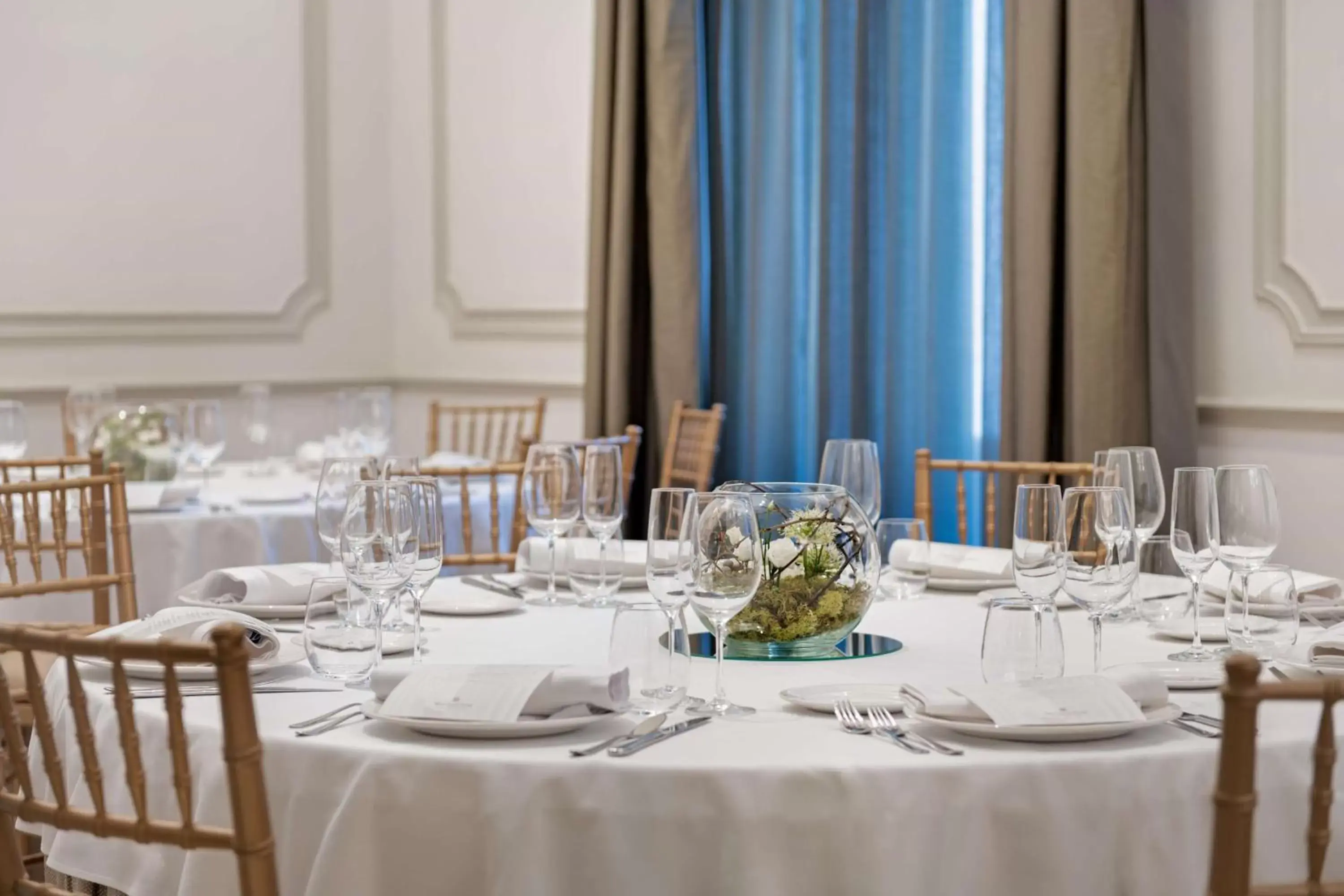 Meeting/conference room, Restaurant/Places to Eat in NH Collection Madrid Palacio de Tepa