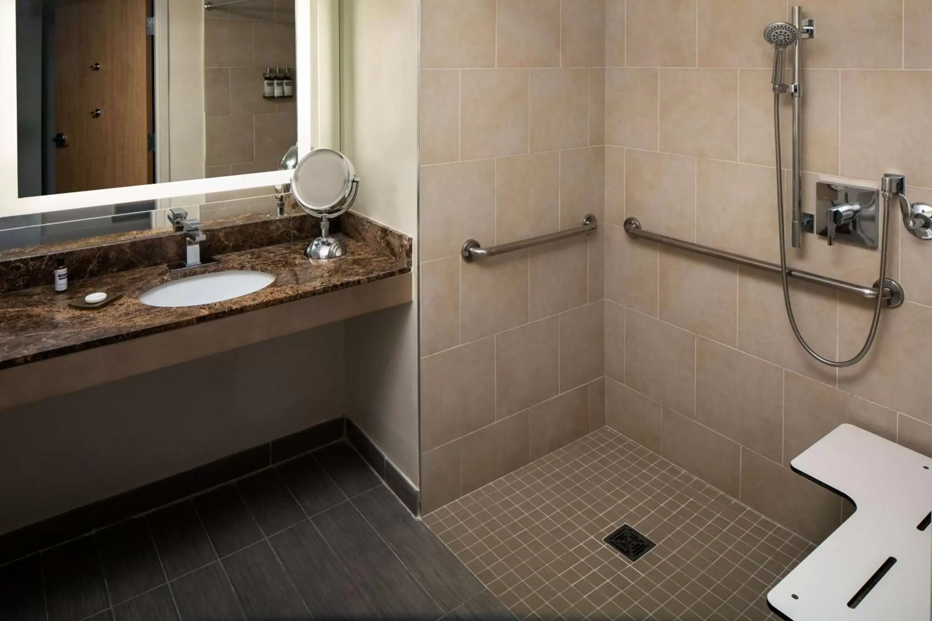 Bedroom in Hyatt Regency Jacksonville Riverfront Bedroom in Hyatt Regency Jacksonville Riverfront