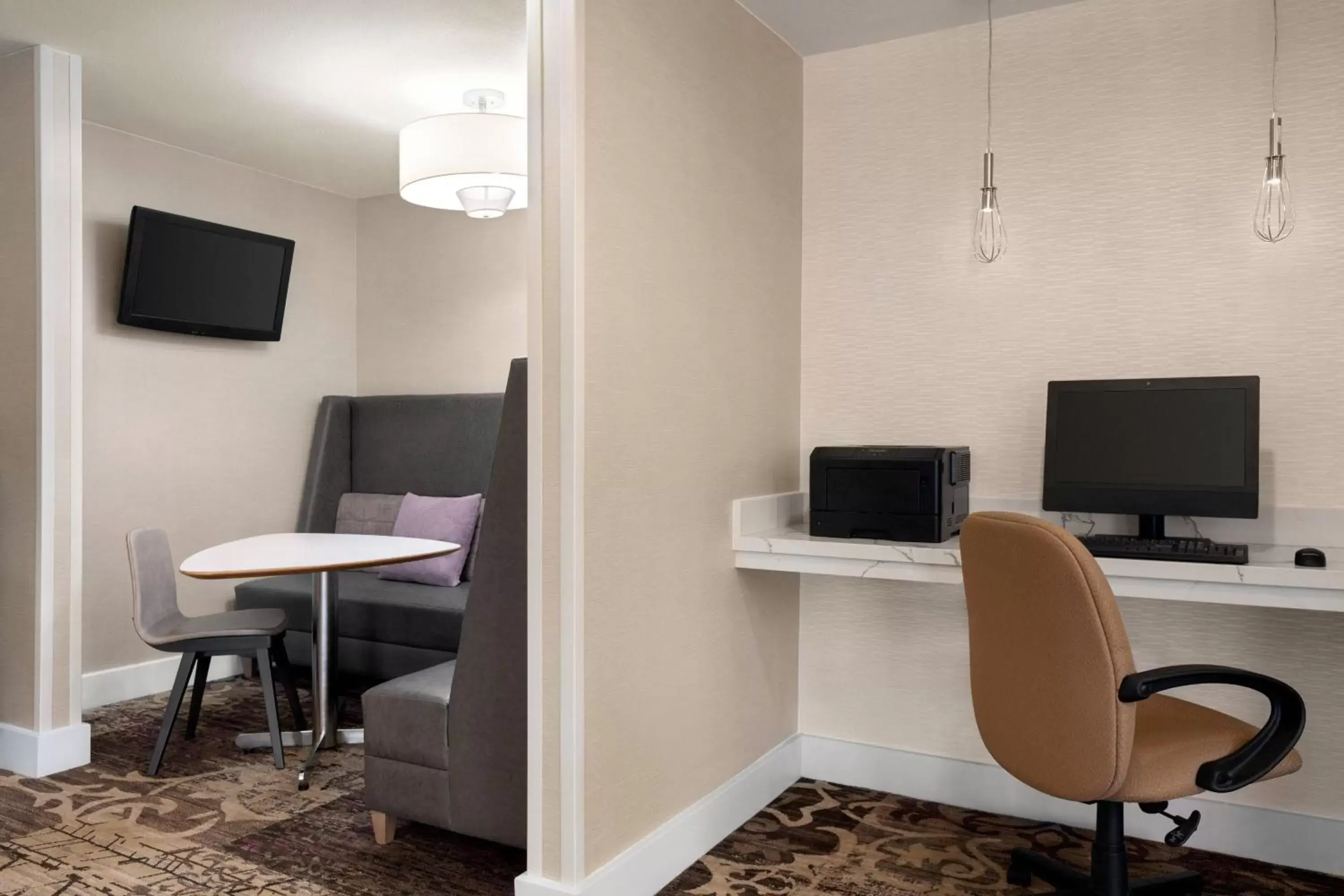 Business facilities, TV/Entertainment Center in Residence Inn By Marriott Vacaville