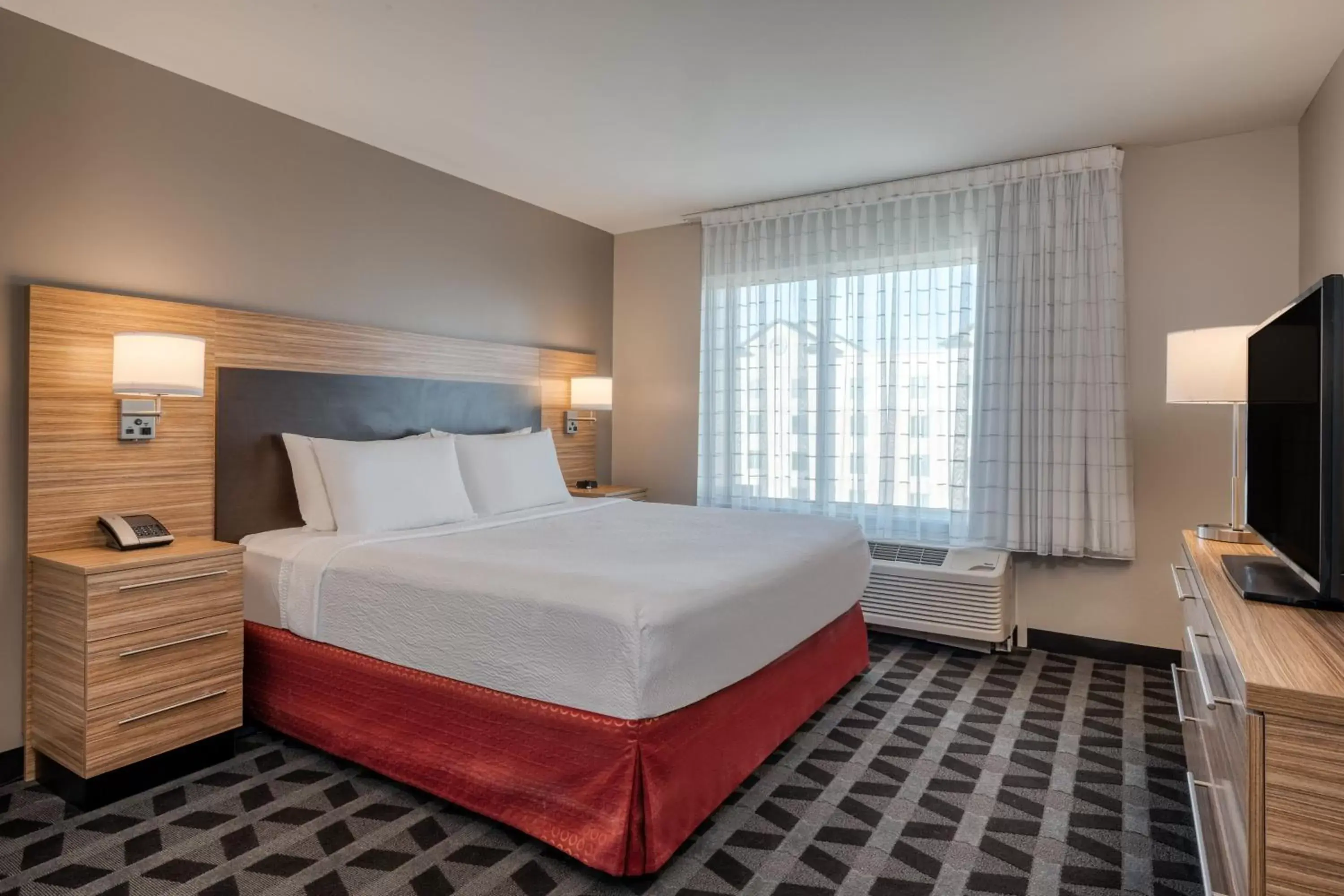 Bedroom, Bed in TownePlace Suites by Marriott Indianapolis Airport
