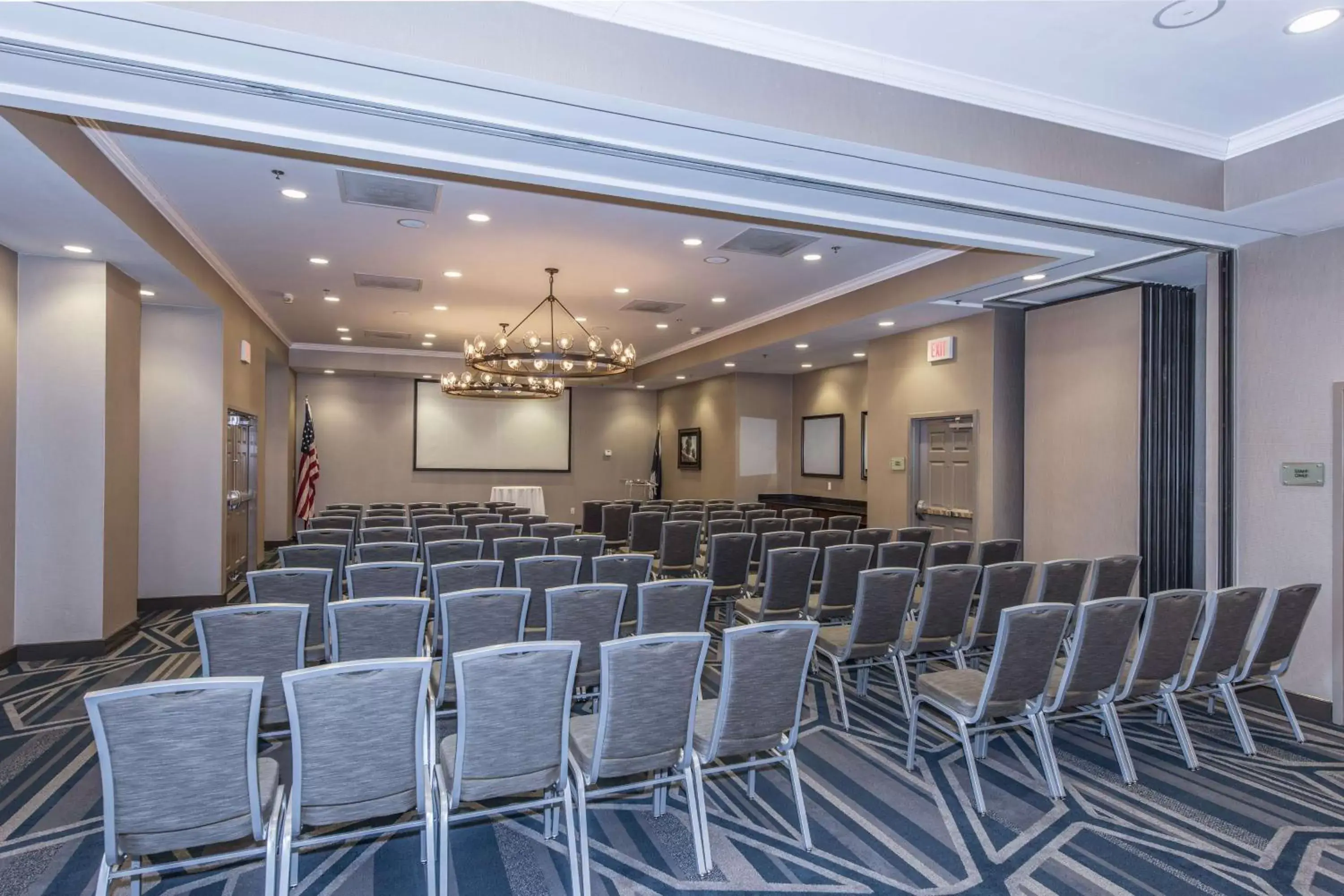 Meeting/conference room in DoubleTree by Hilton North Charleston - Convention Center