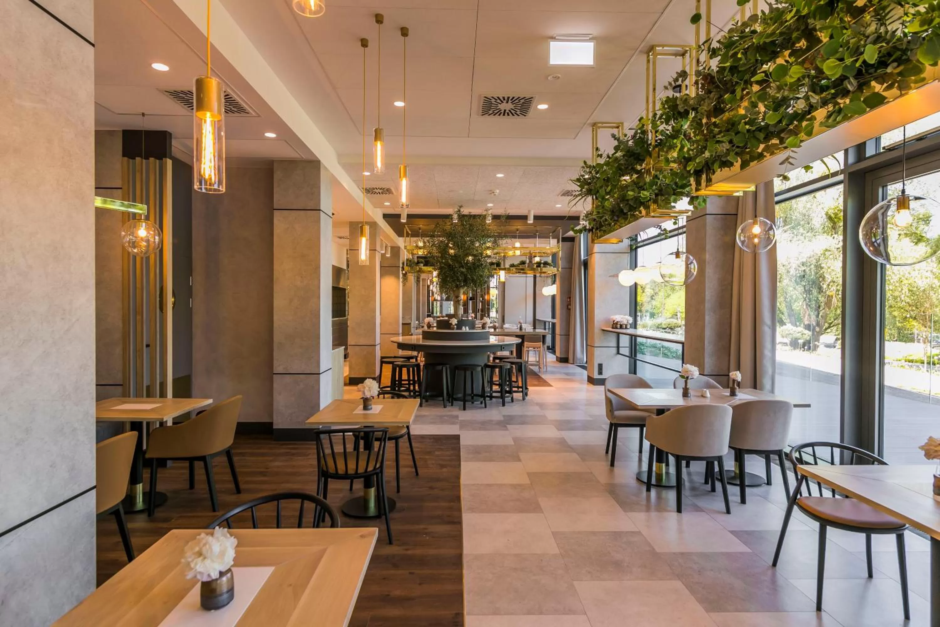 Restaurant/places to eat in Radisson Blu Hotel Sopot