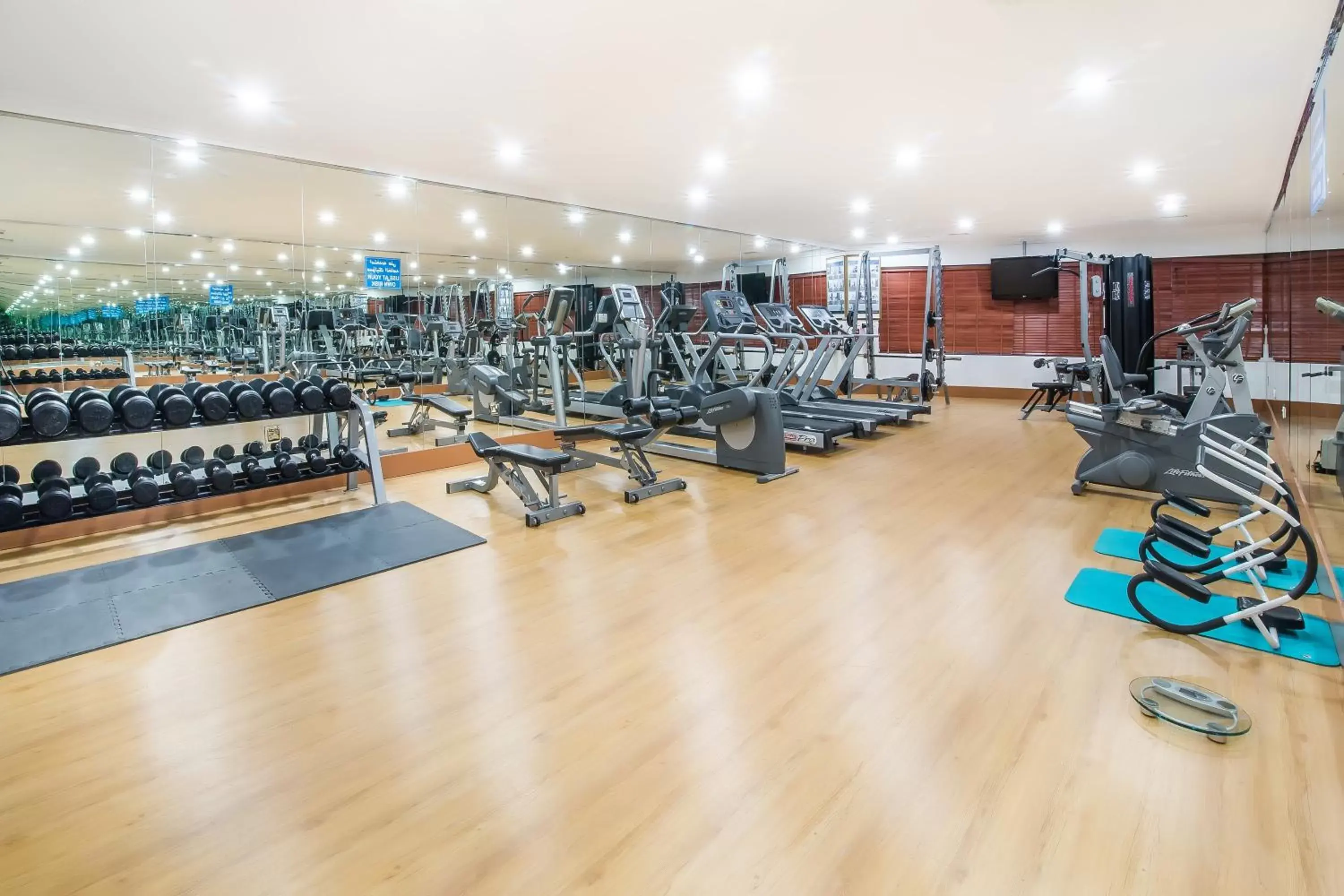Fitness centre/facilities, Fitness Center/Facilities in Holiday International Hotel Embassy District