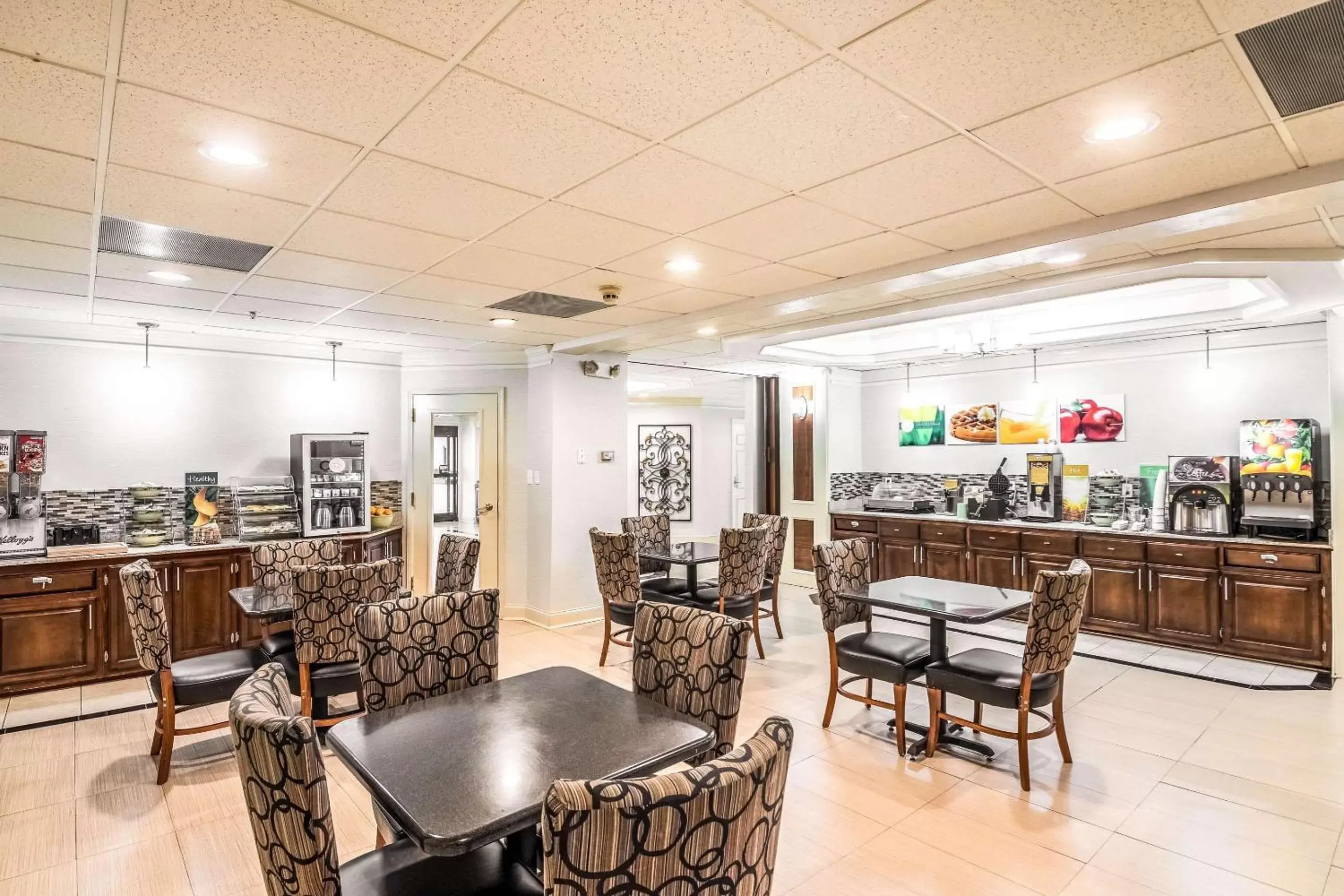 Restaurant/places to eat in Quality Inn Alexander City Restaurant/places to eat in Quality Inn Alexander City