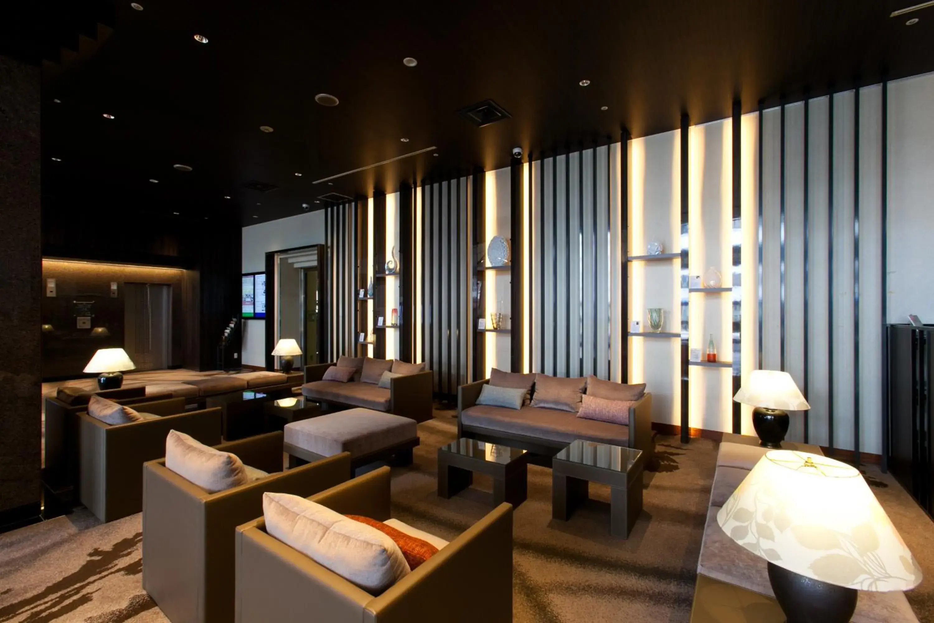 Lobby or reception, Lounge/Bar in Toyama Excel Hotel Tokyu