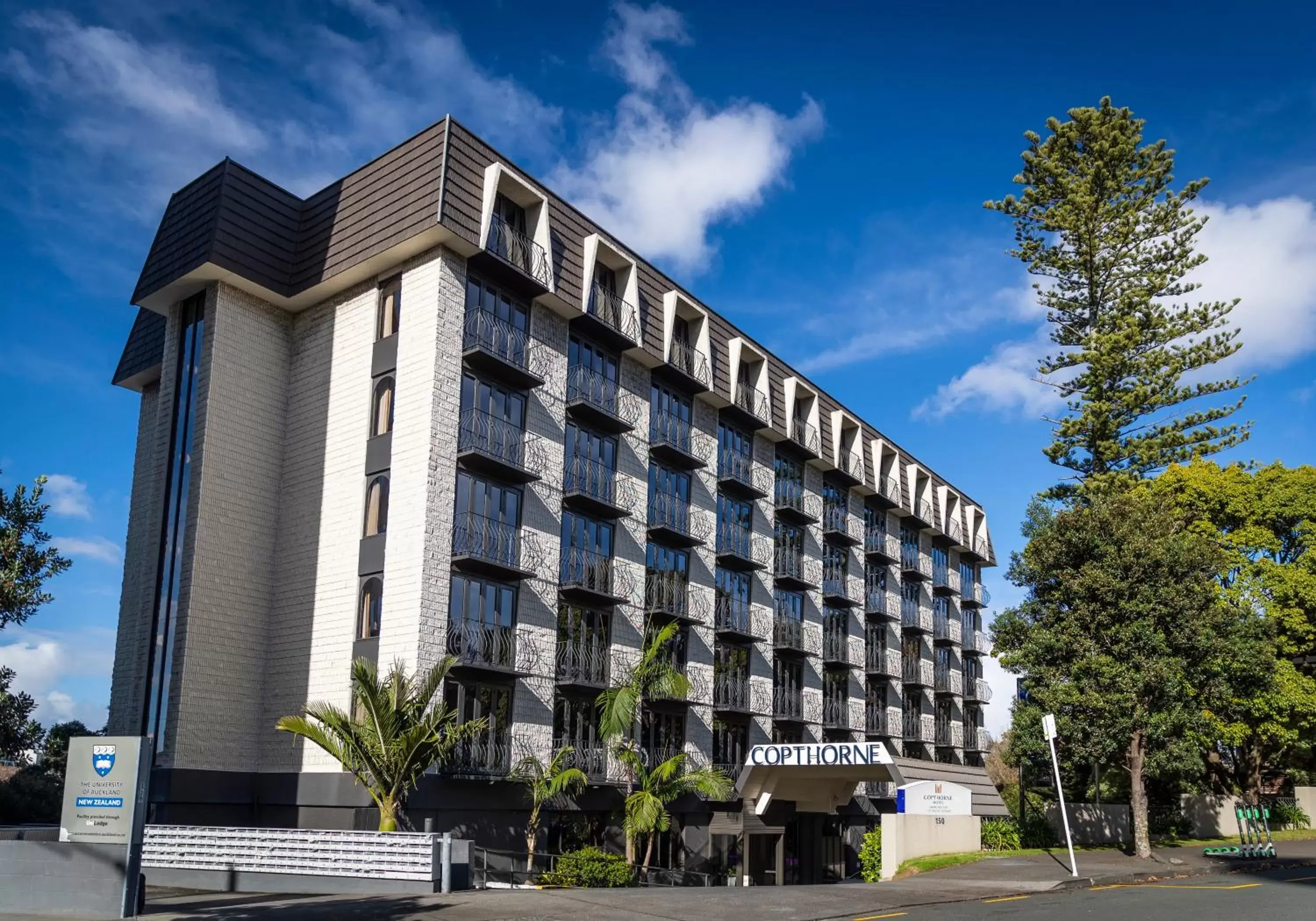 Property building in Copthorne Hotel Auckland City