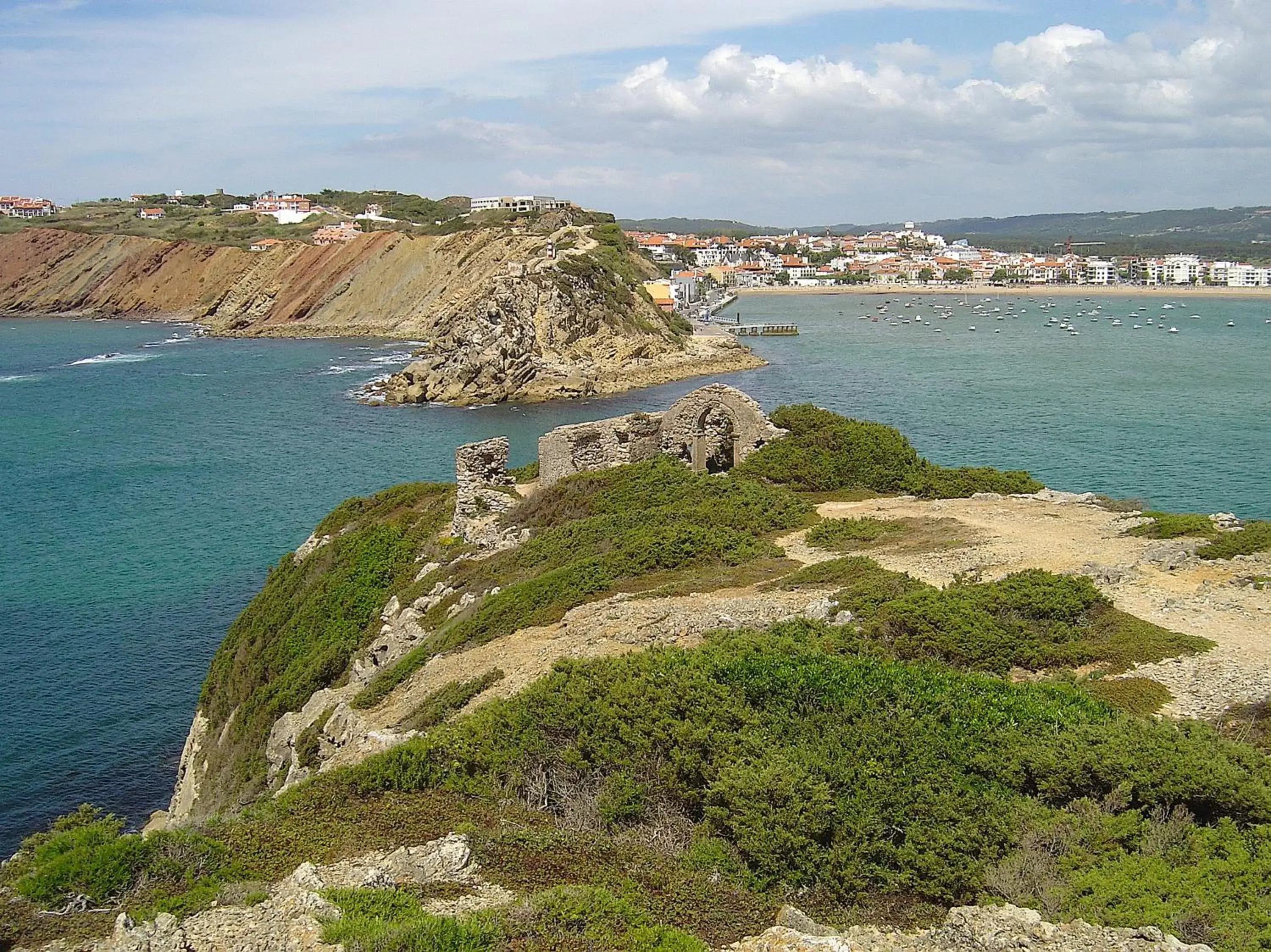 Off site in Hotel Santo Antonio Da Baia