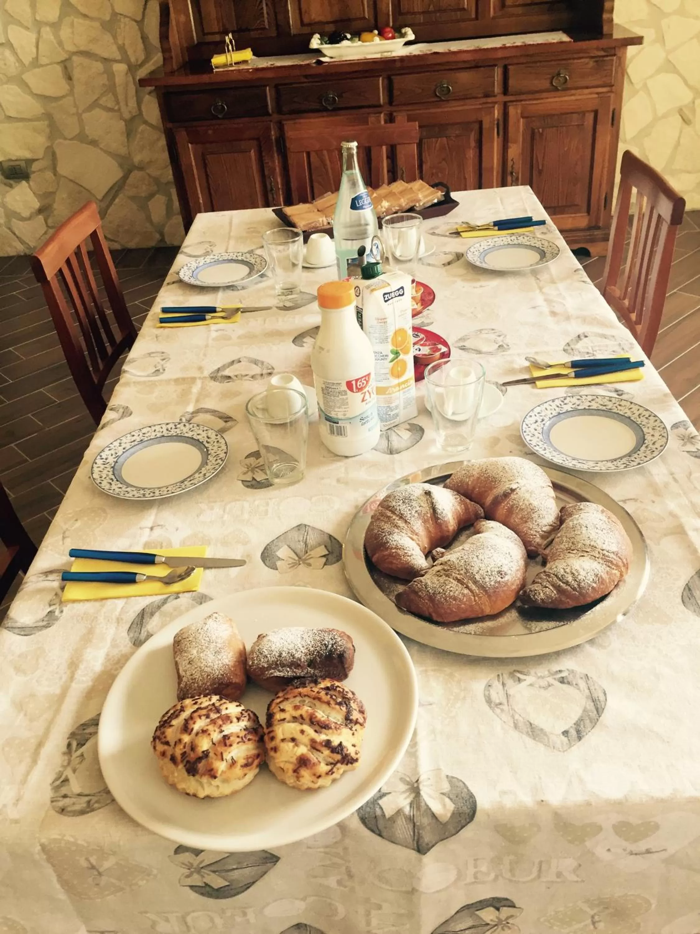 Italian breakfast in San Michele