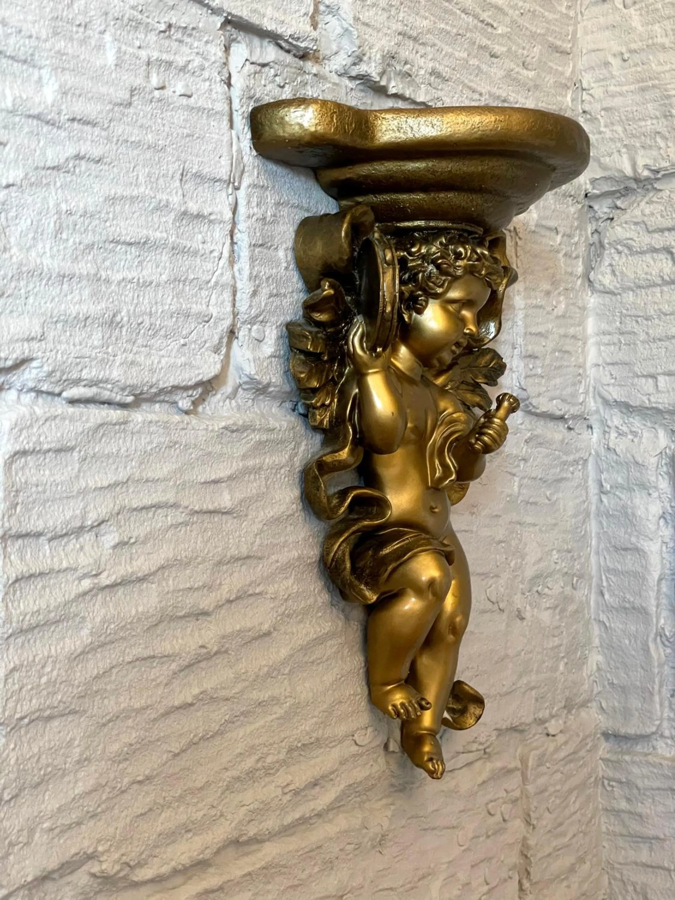 Decorative detail in Dukes Folly Hotel