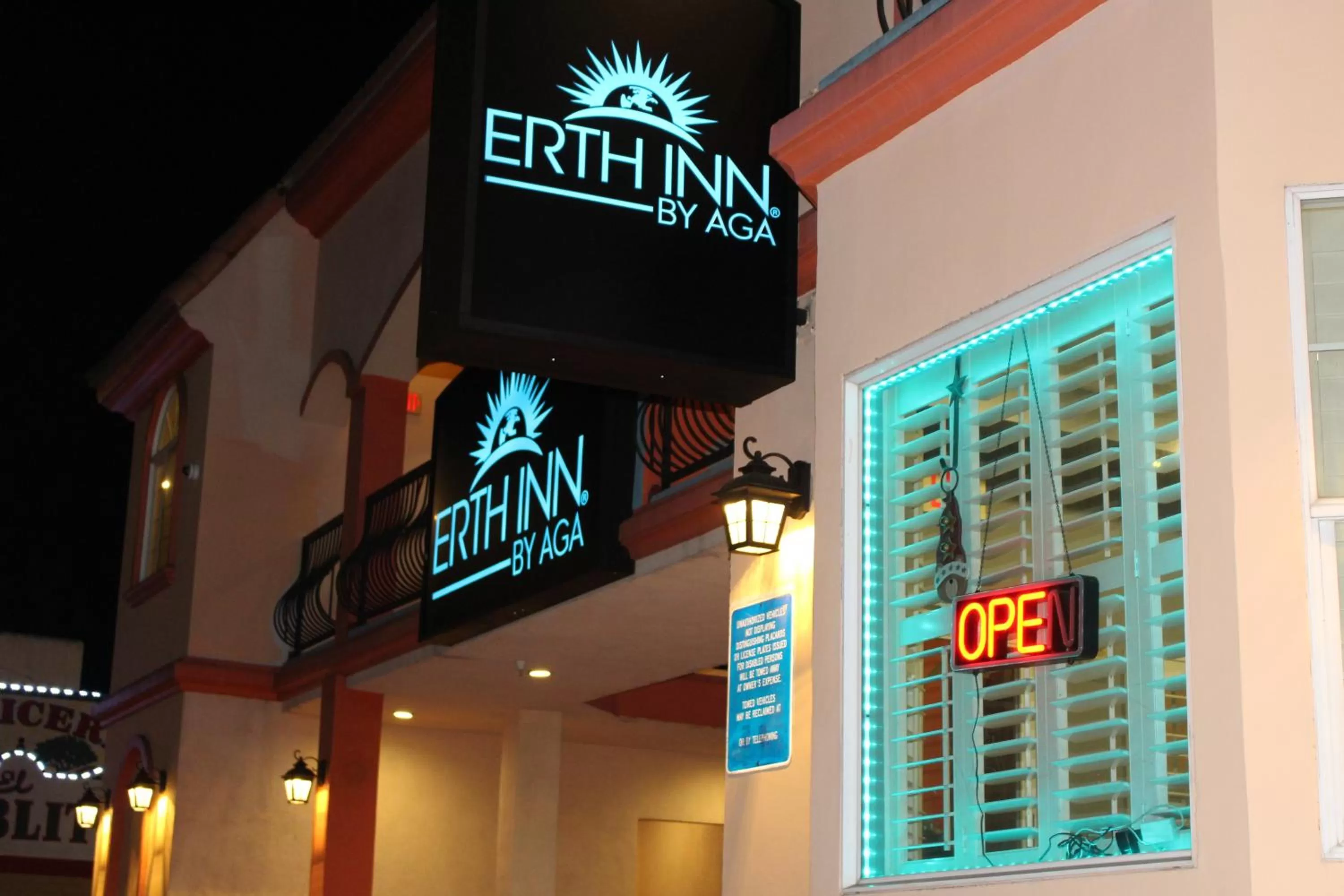 ERTH INN by AGA Maywood