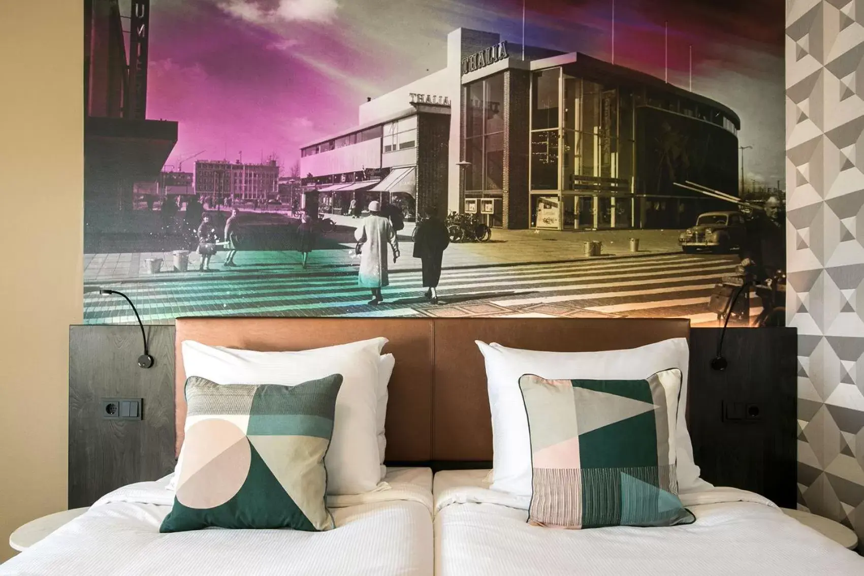 Bed in Savoy Hotel Rotterdam