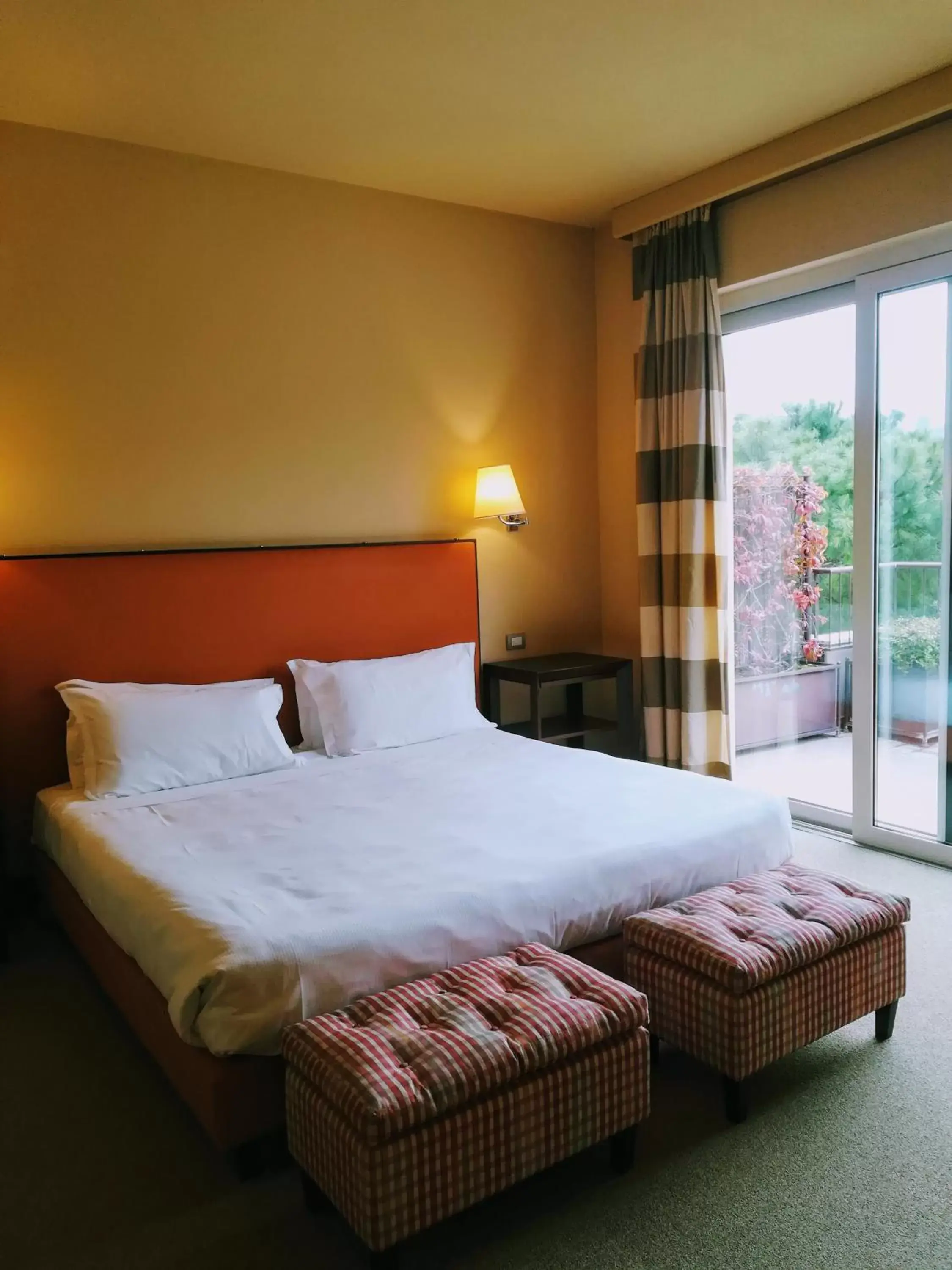 Bed in Villa Maria Hotel & SPA