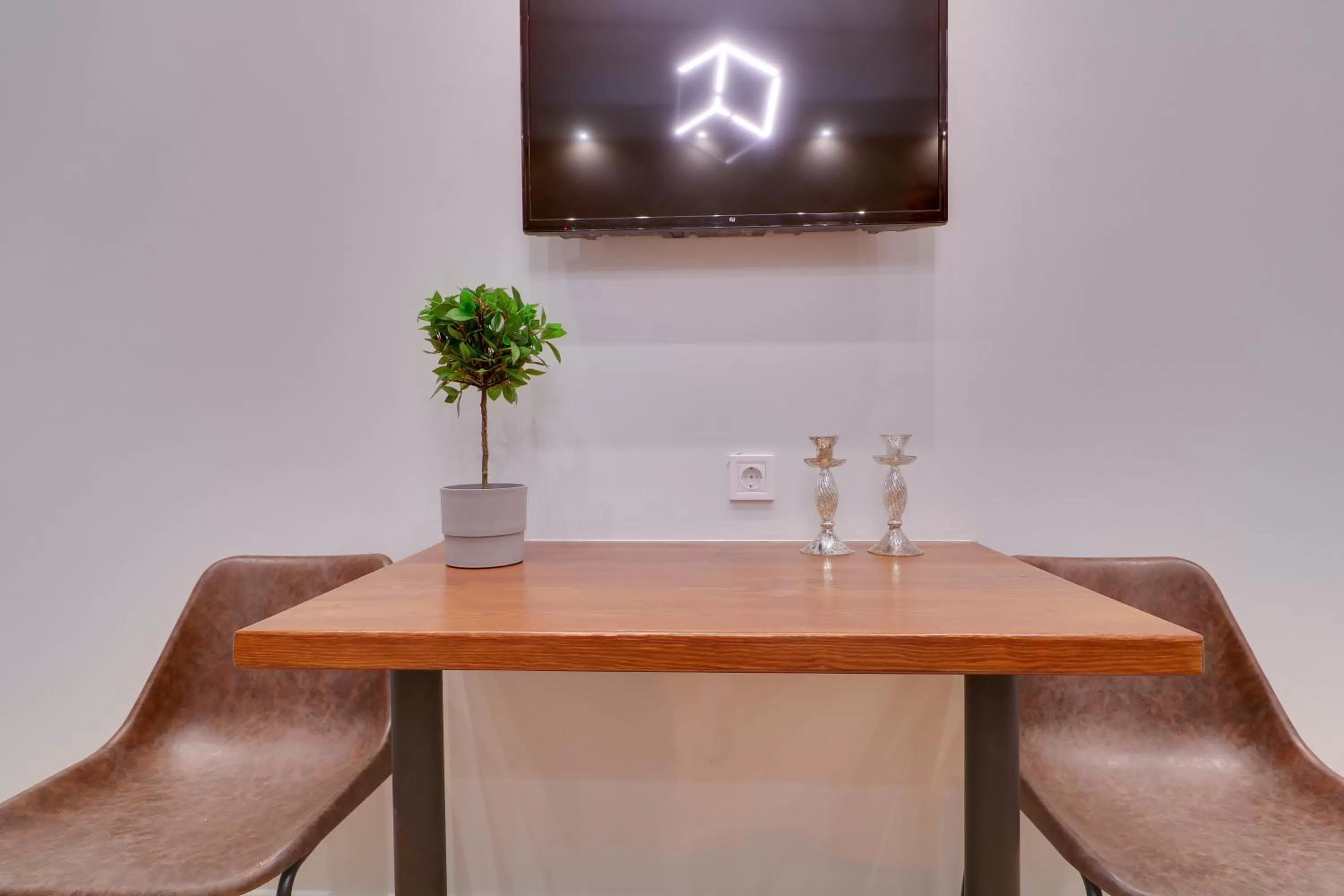 TV and multimedia in AthINN Residence