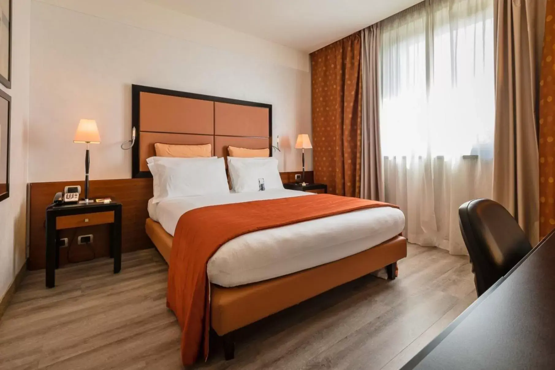 Photo of the whole room, Bed in Crowne Plaza Milan Malpensa Airport, an IHG Hotel