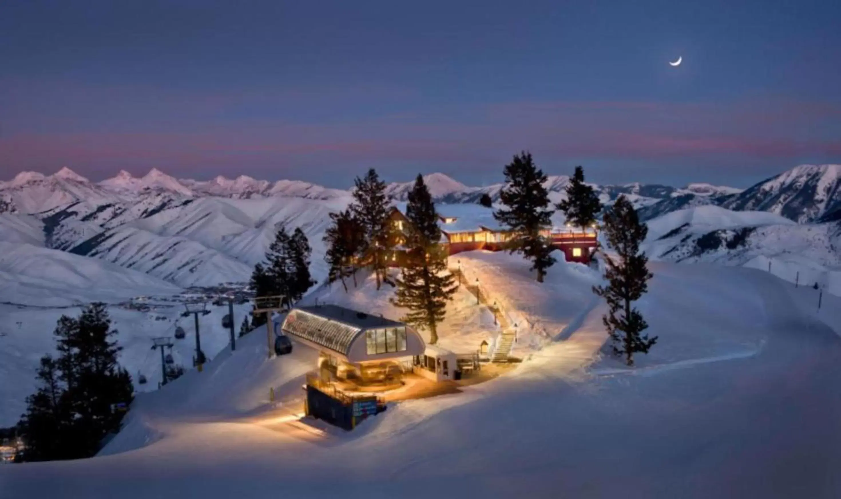 Skiing, Winter in Best Western Tyrolean Lodge