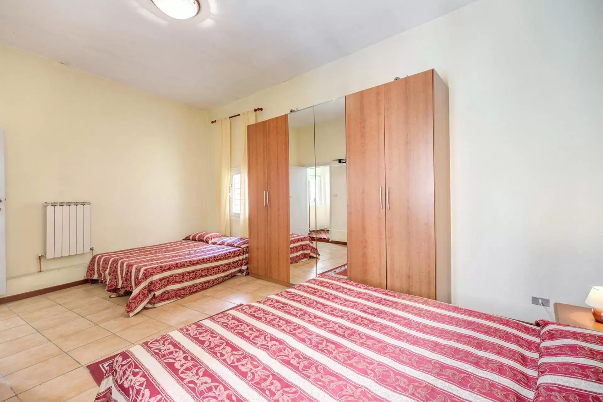 Bed in Buonarroti Suite