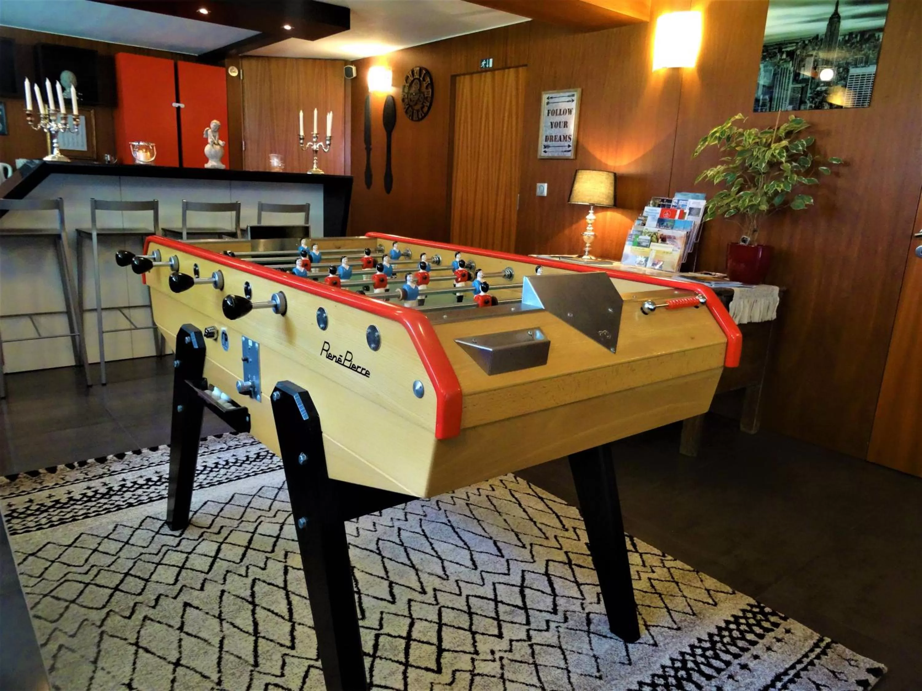 Game Room in Villa La Clef Des Champs