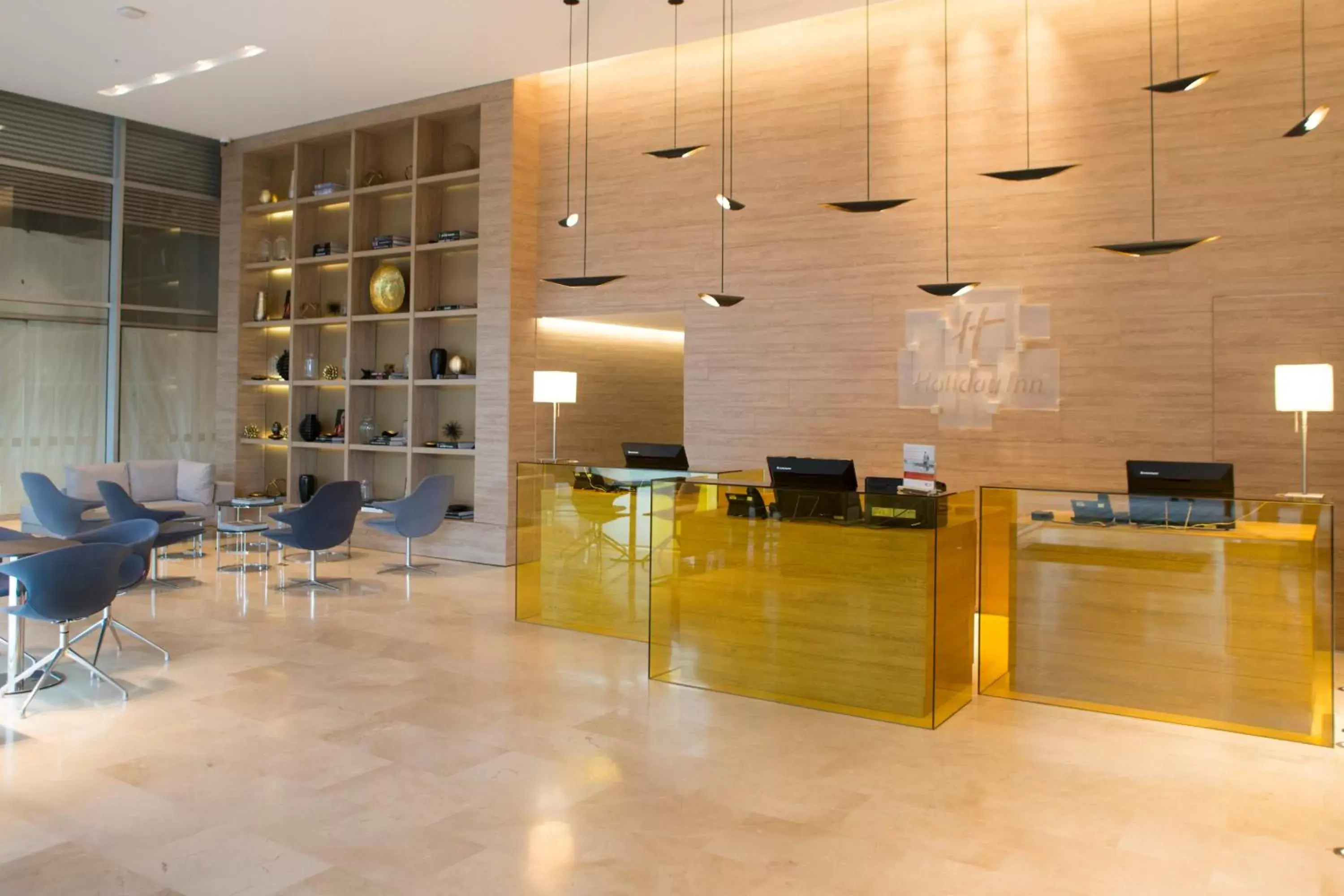 Property building, Lobby/Reception in Holiday Inn Cúcuta, an IHG Hotel