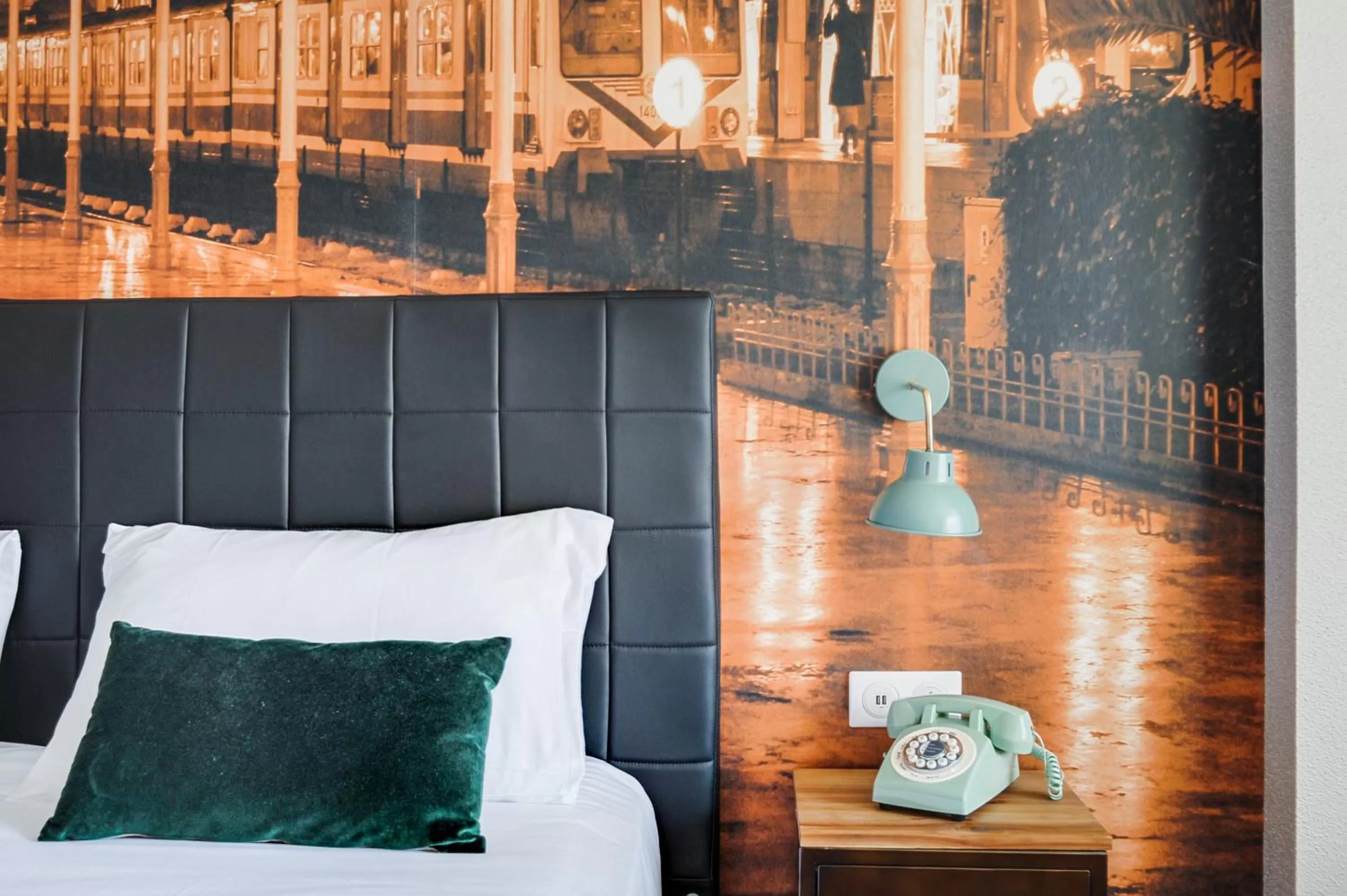 Bed in La Maison Hôtel Mulhouse Centre