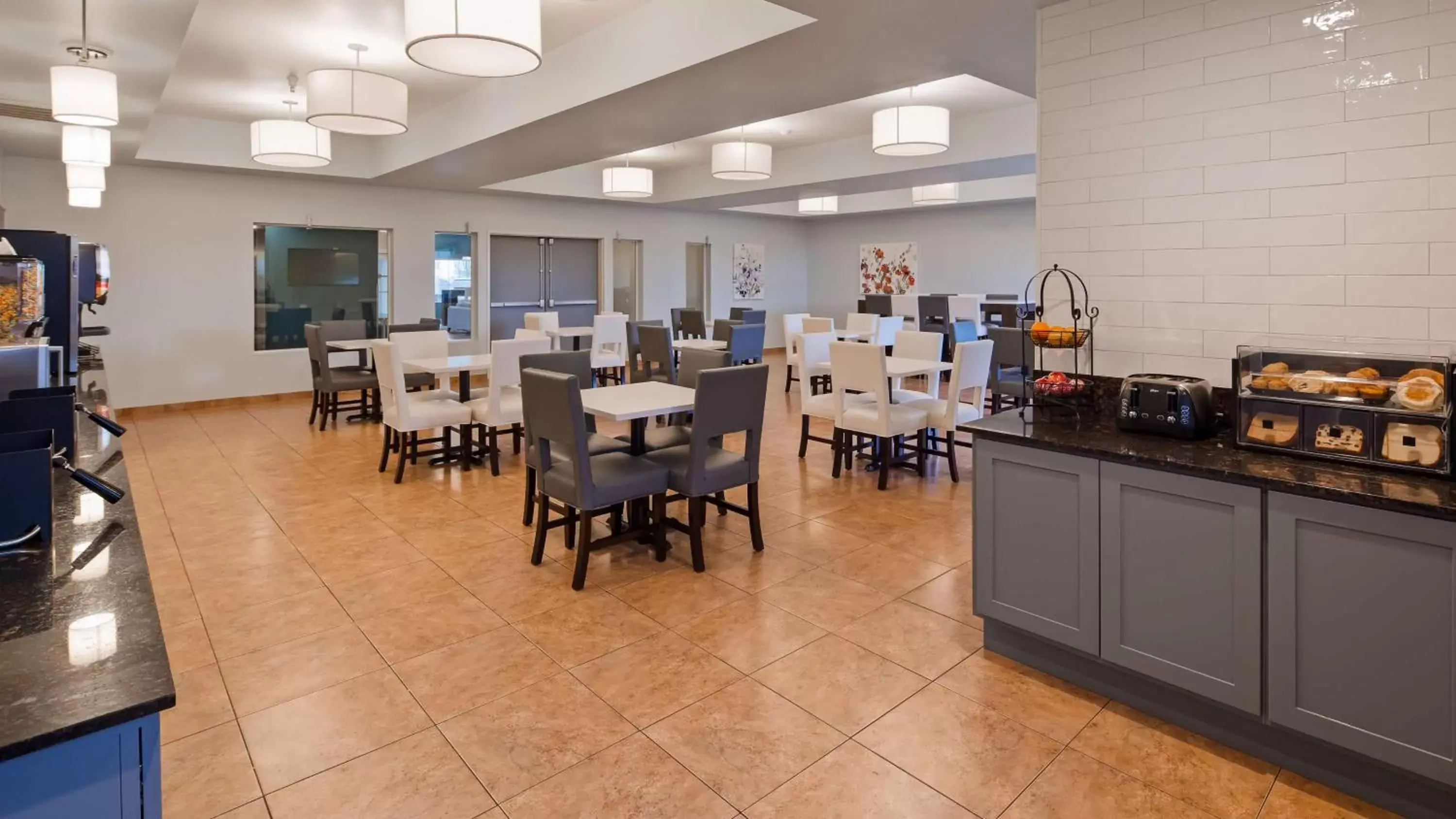 Breakfast, Restaurant/Places to Eat in Best Western Crater Lake Highway White City/Medford