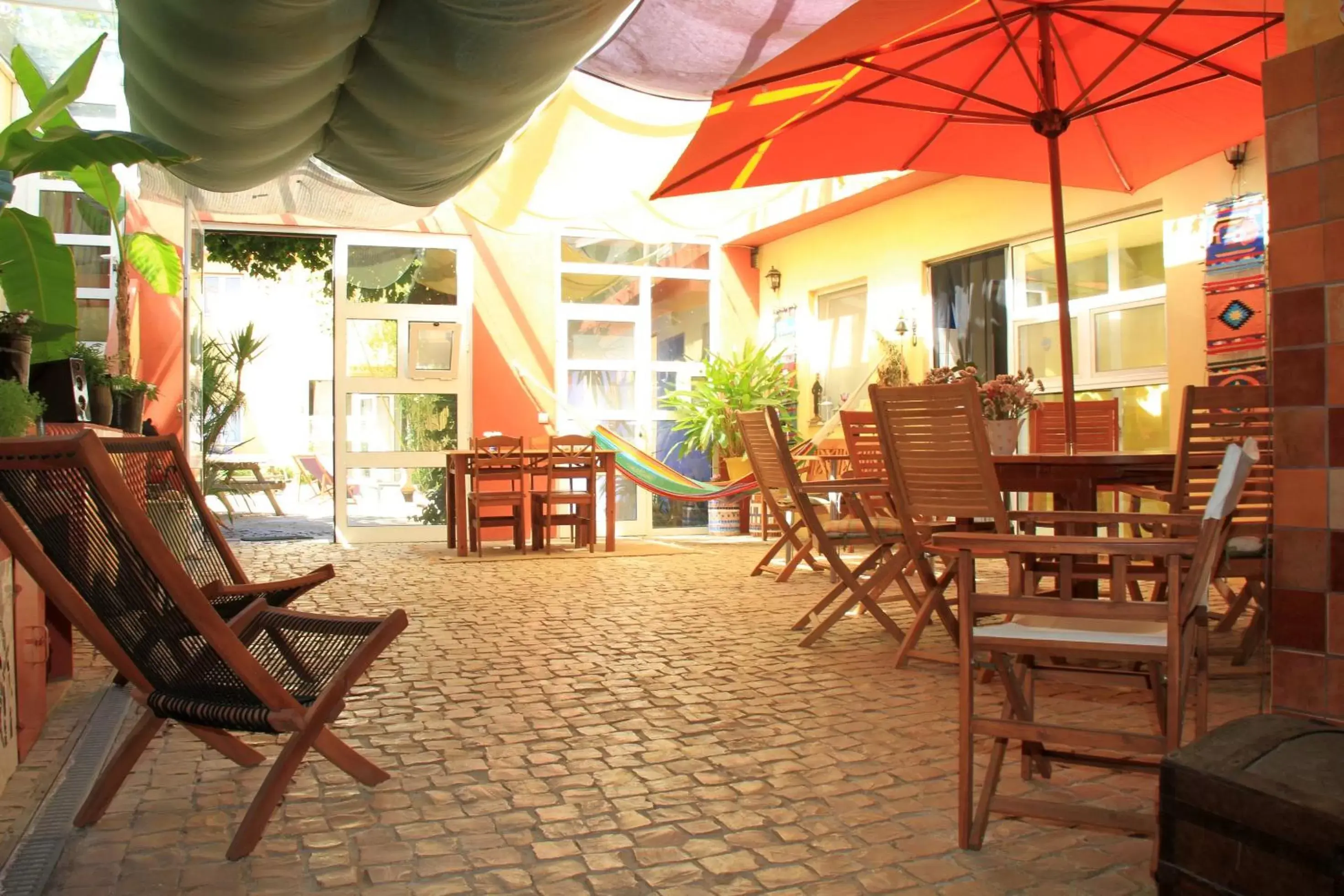 Patio, Restaurant/Places to Eat in Casa 3 Águias