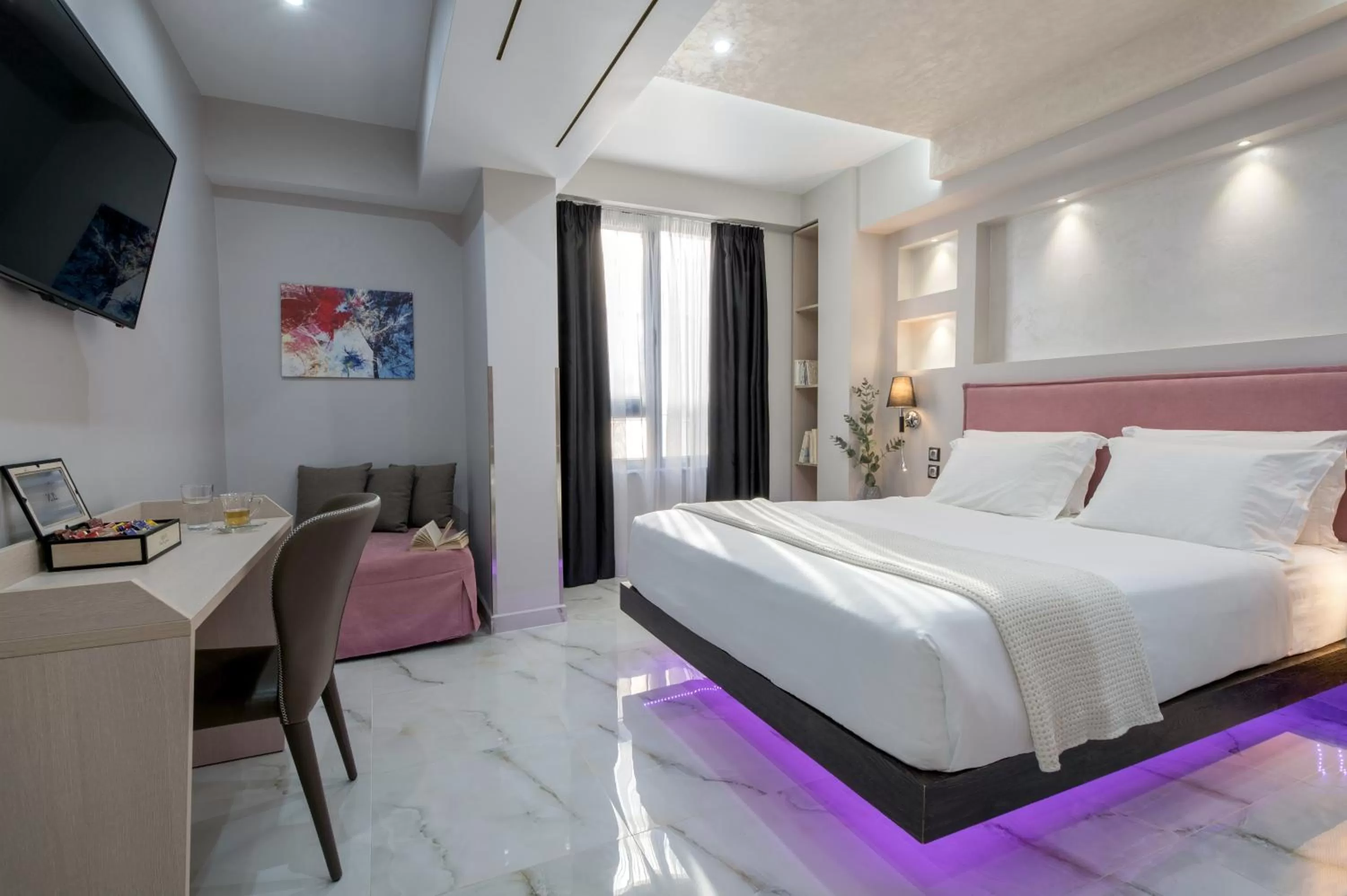 Photo of the whole room, Bed in Athens Starlight Hotel