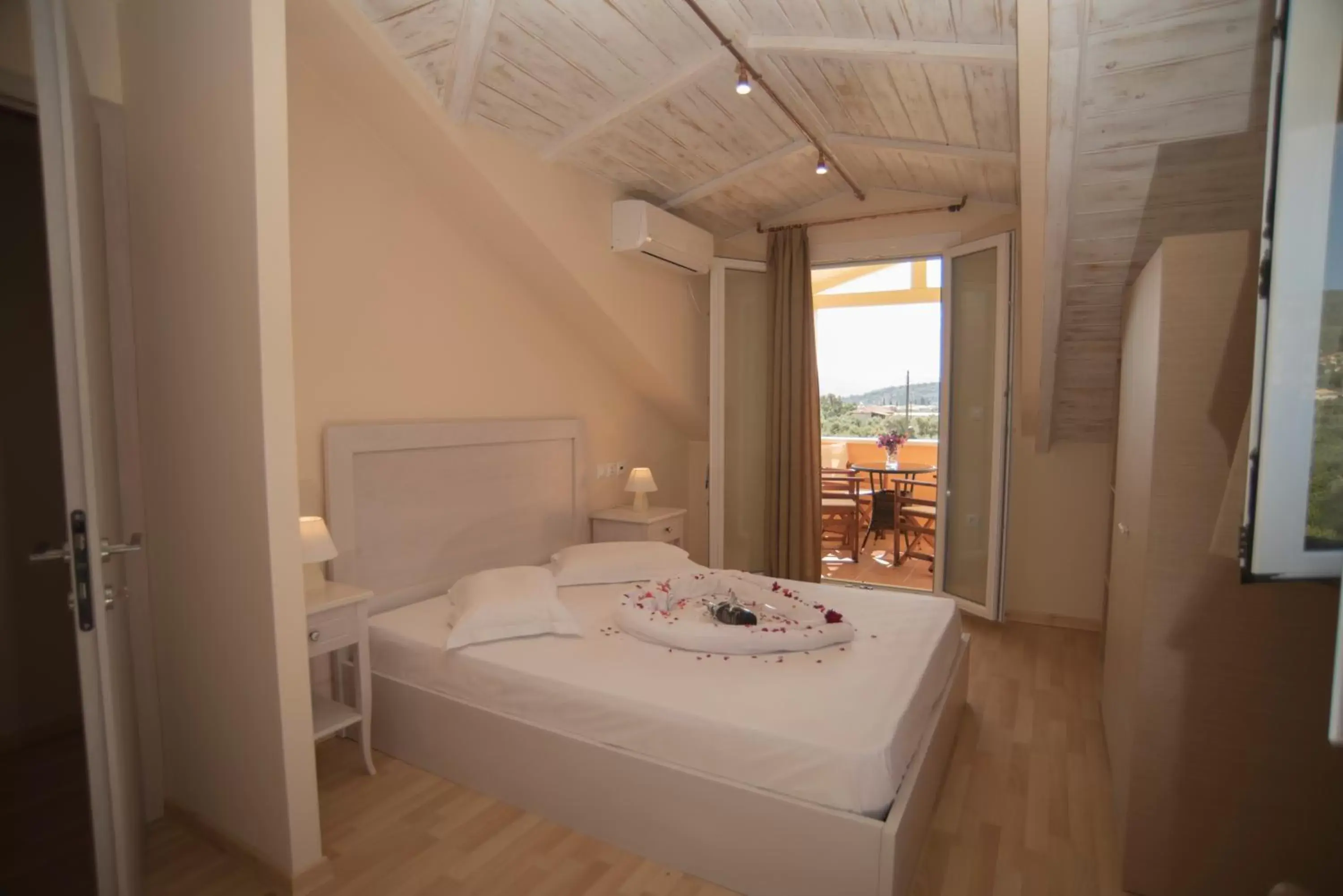 Bedroom, Room Photo in Villa Vita Holidays