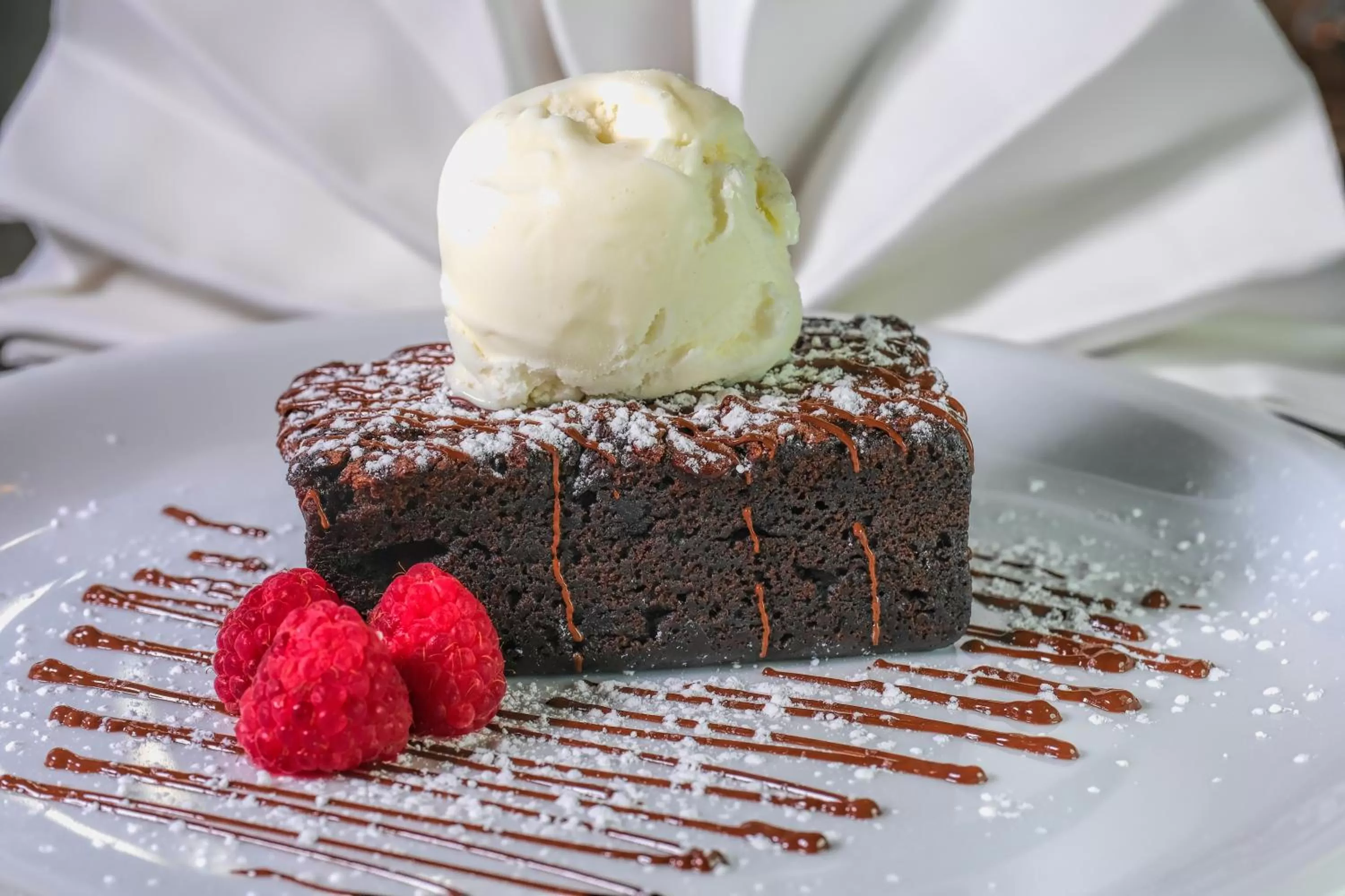 Food and drinks in Crowne Plaza Liverpool - John Lennon Airport by IHG