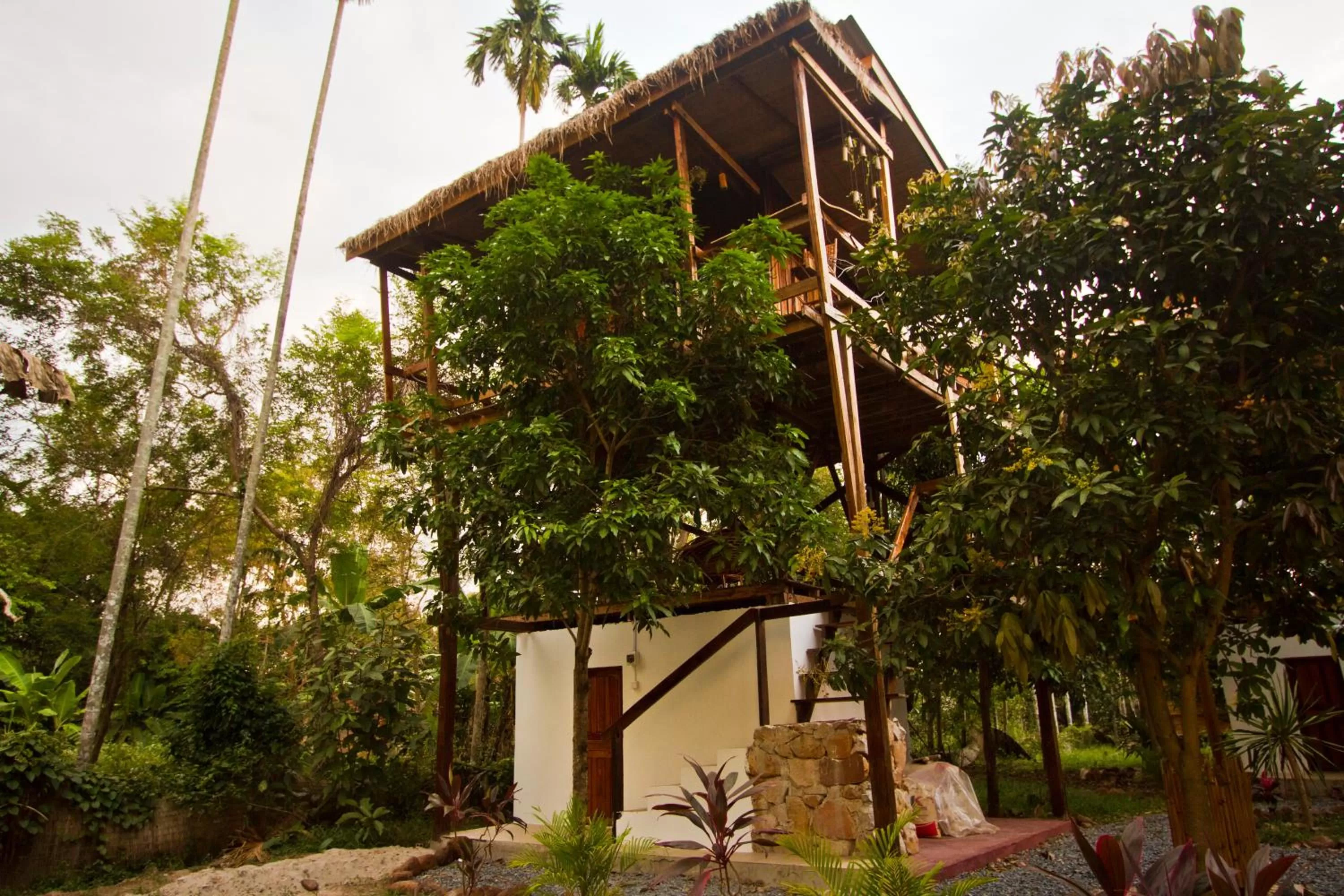 Property building in Sabay Beach