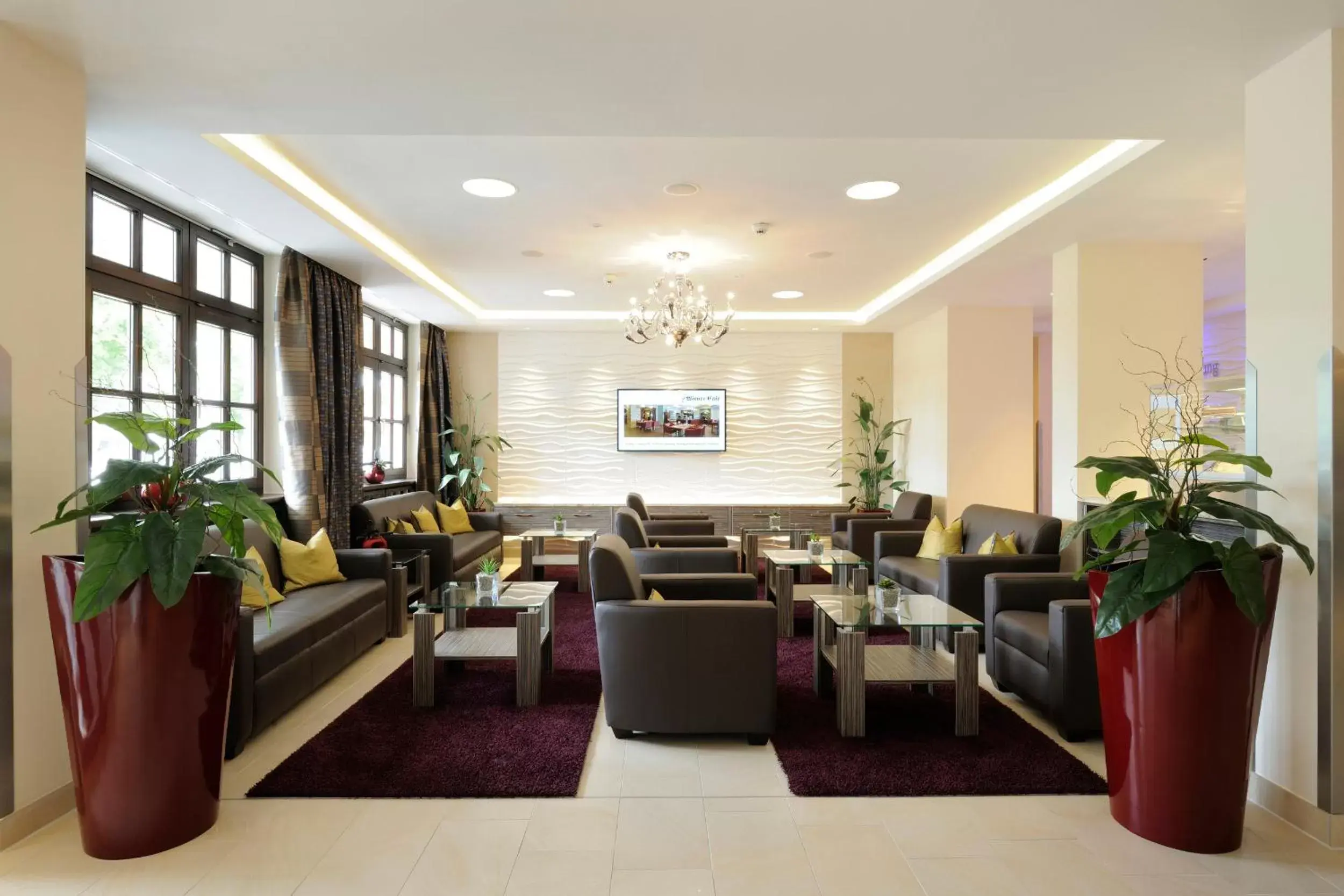 Lobby or reception, Restaurant/Places to Eat in Johannesbad Hotel Füssinger Hof