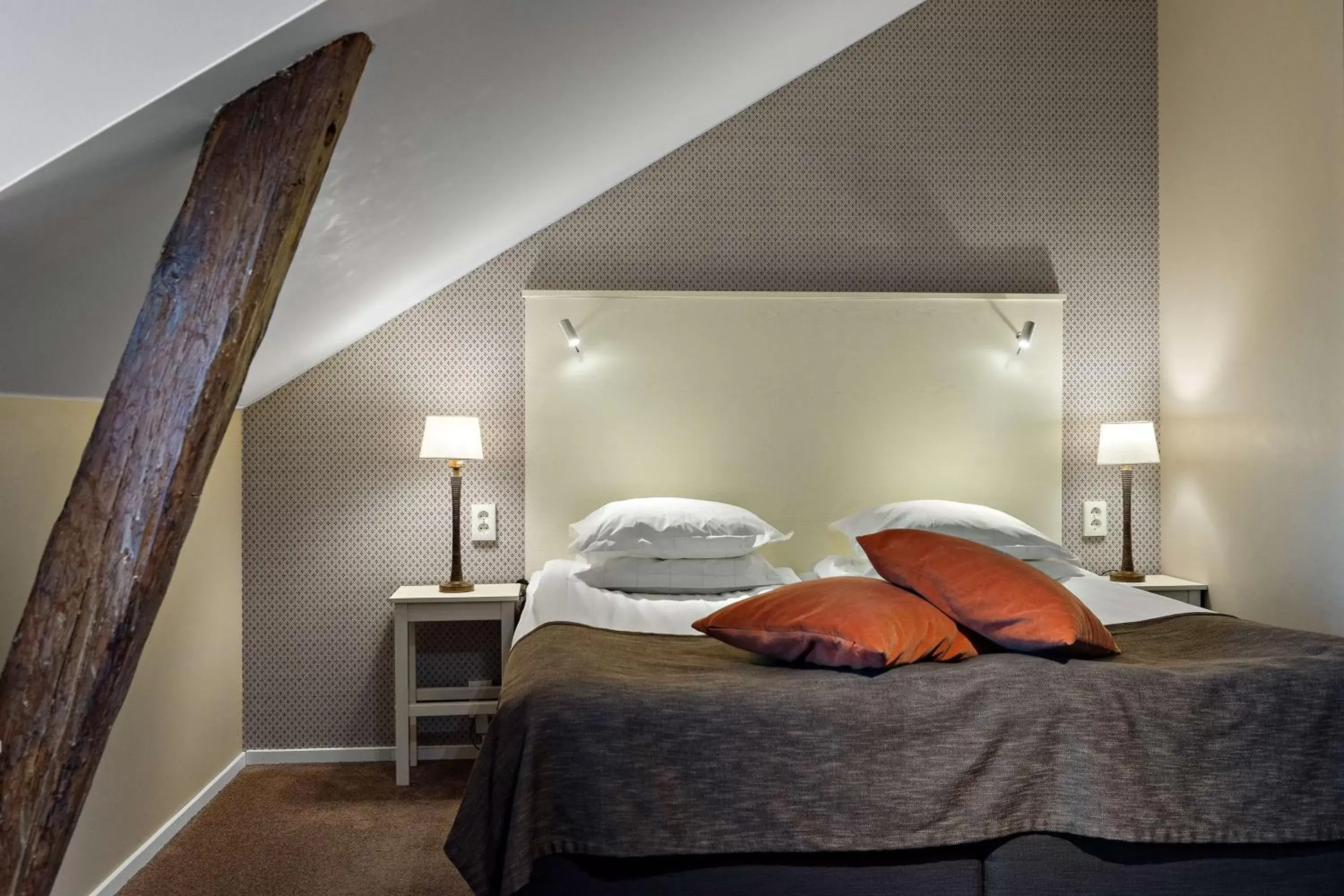 Bedroom, Bed in Best Western Plus Edward Hotel Bedroom, Bed in Best Western Plus Edward Hotel