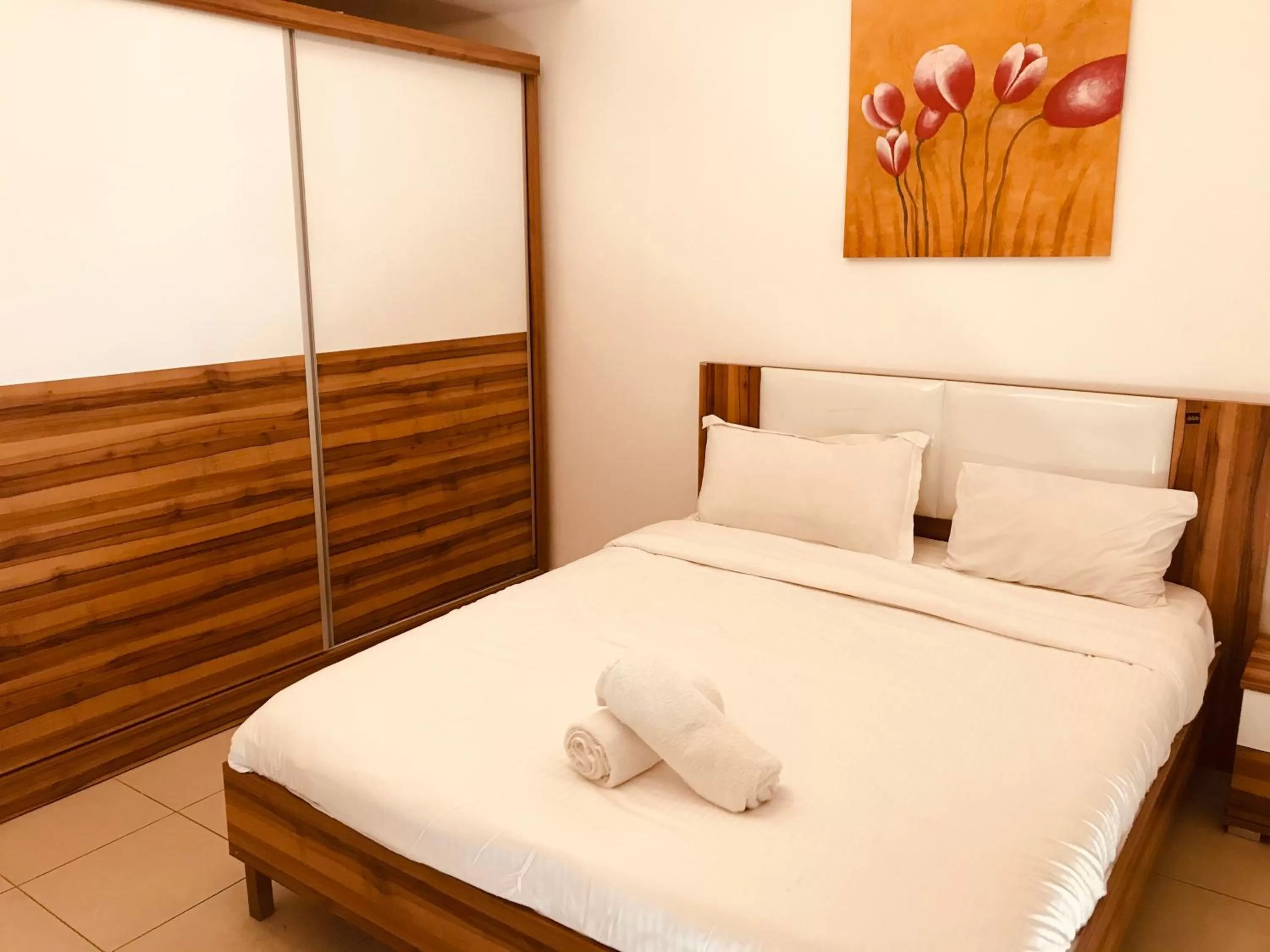Bed in Tala Bay Residence - Families Only