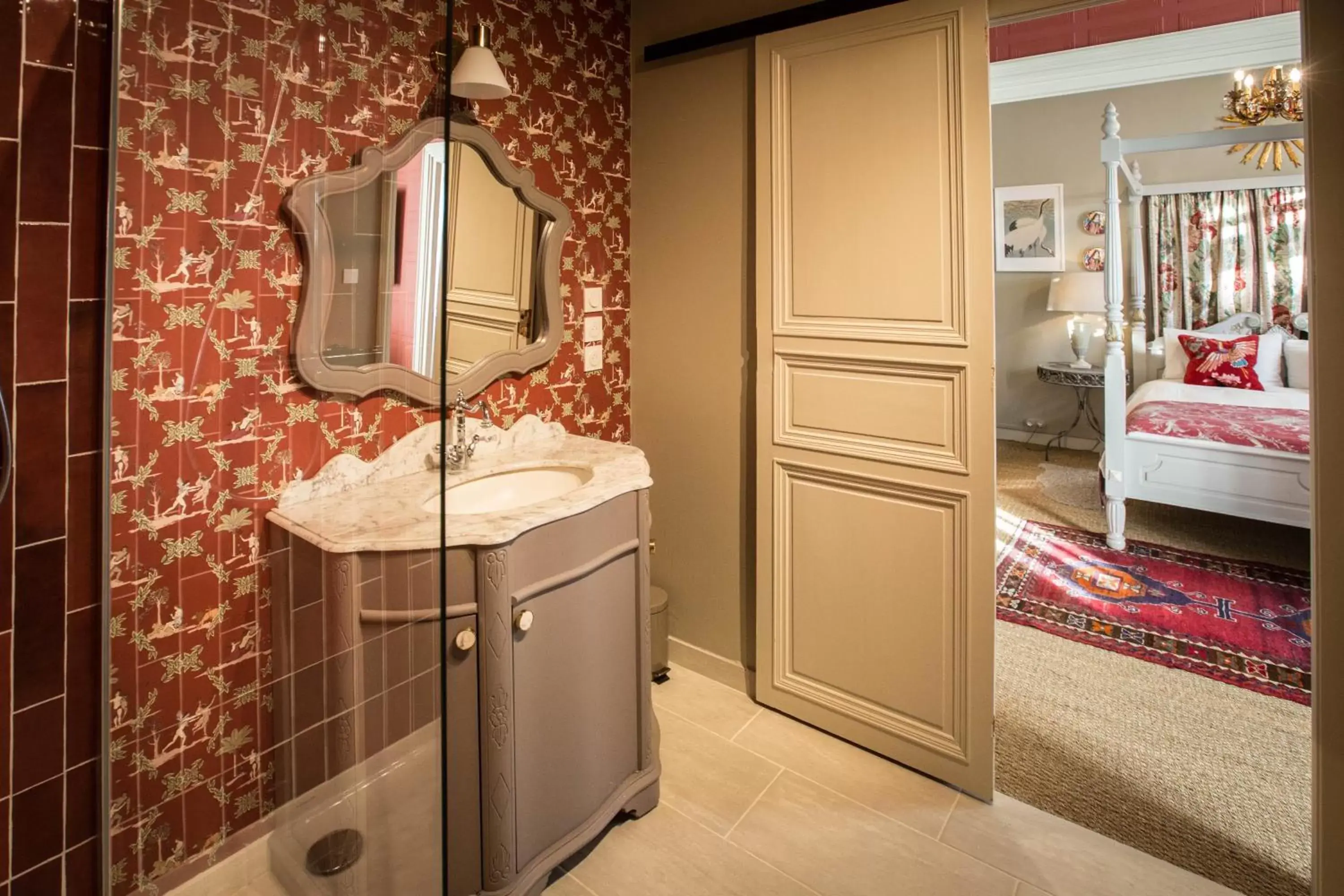 Bathroom in Carcassonne Bed and Breakfast du Palais