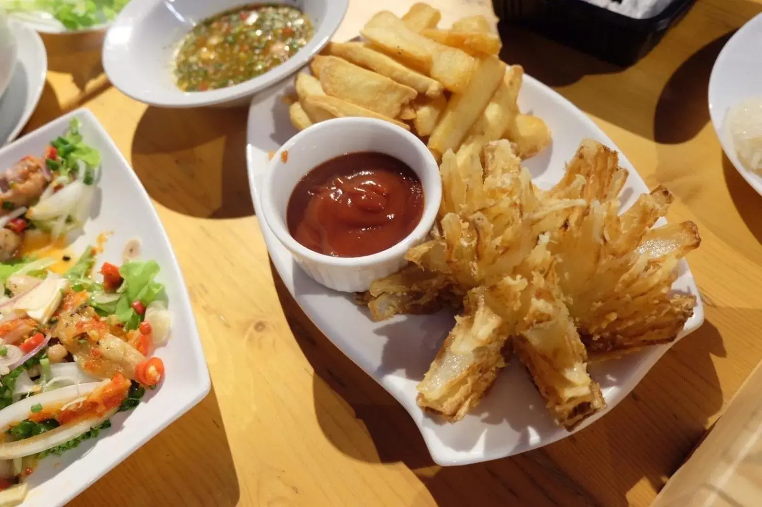 Food close-up in Kinnon Deluxe Hostel Coworking Cafe Food close-up in Kinnon Deluxe Hostel Coworking Cafe