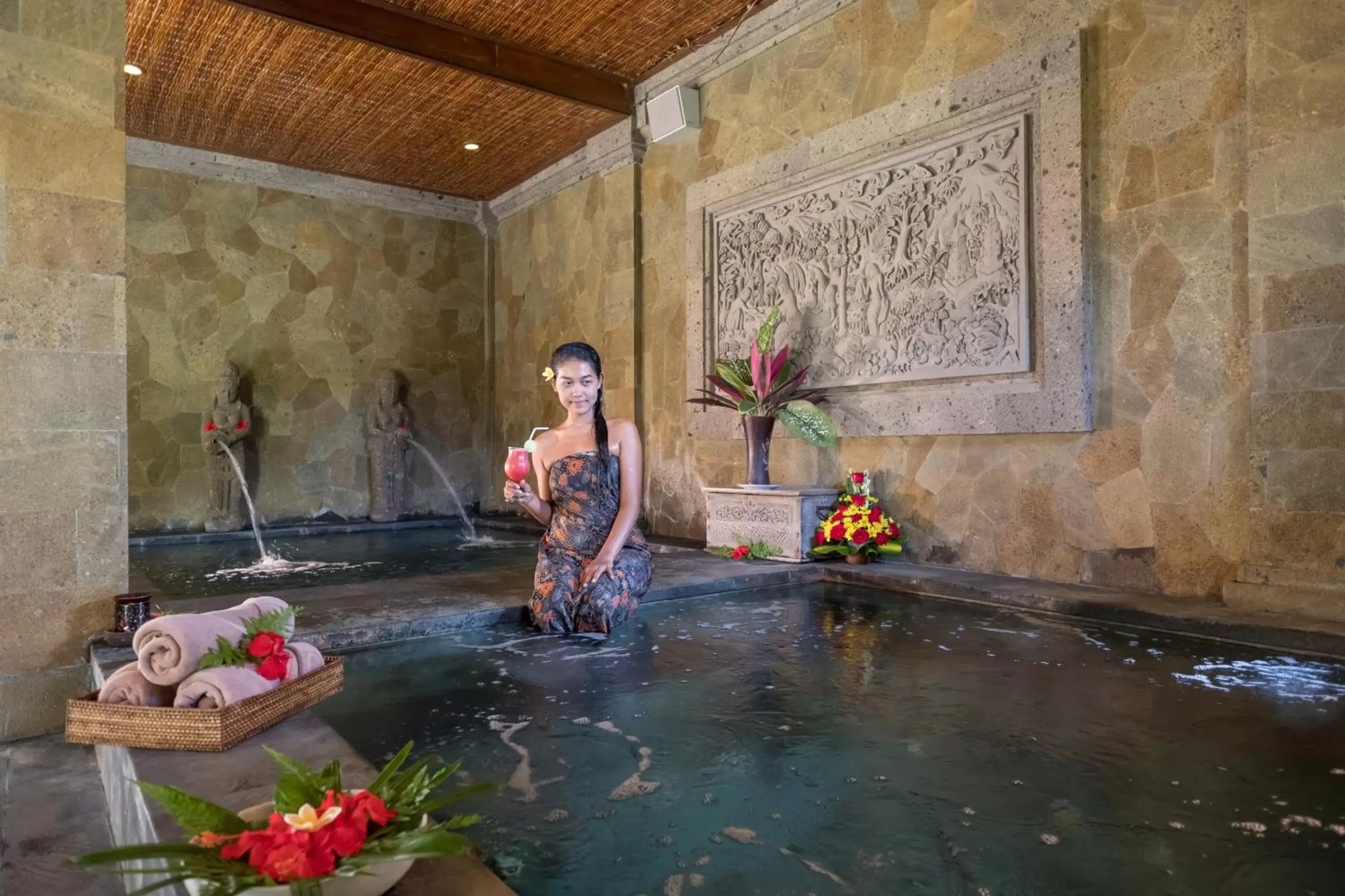 Hot Tub in Bliss Ubud Spa Resort