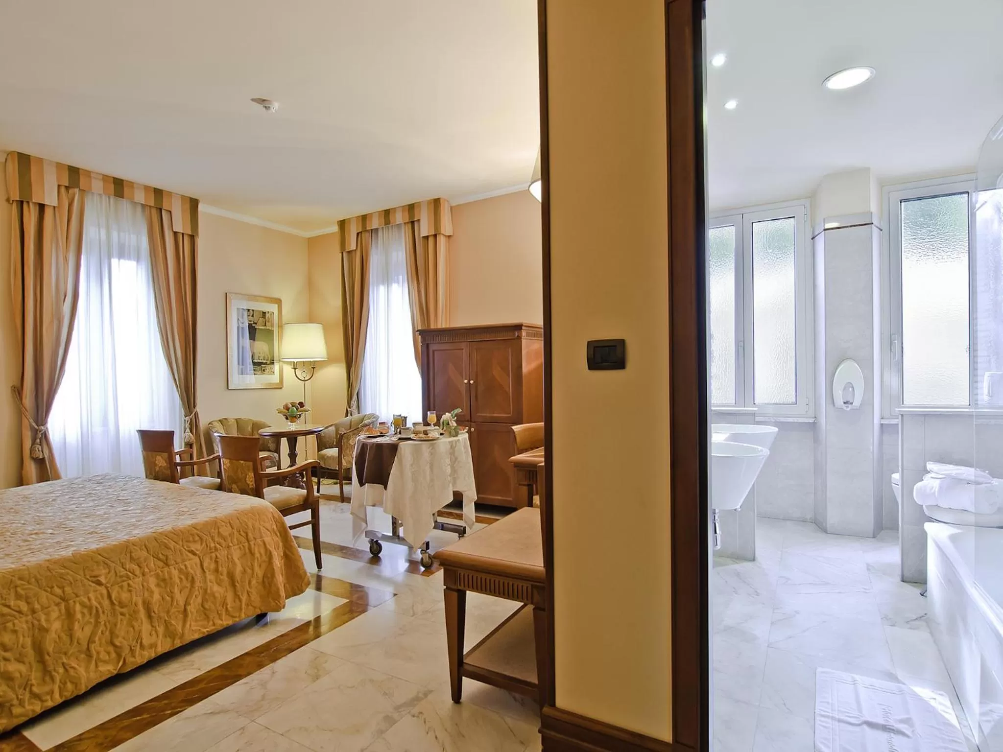 Photo of the whole room, Bed in Tmark Hotel Vaticano