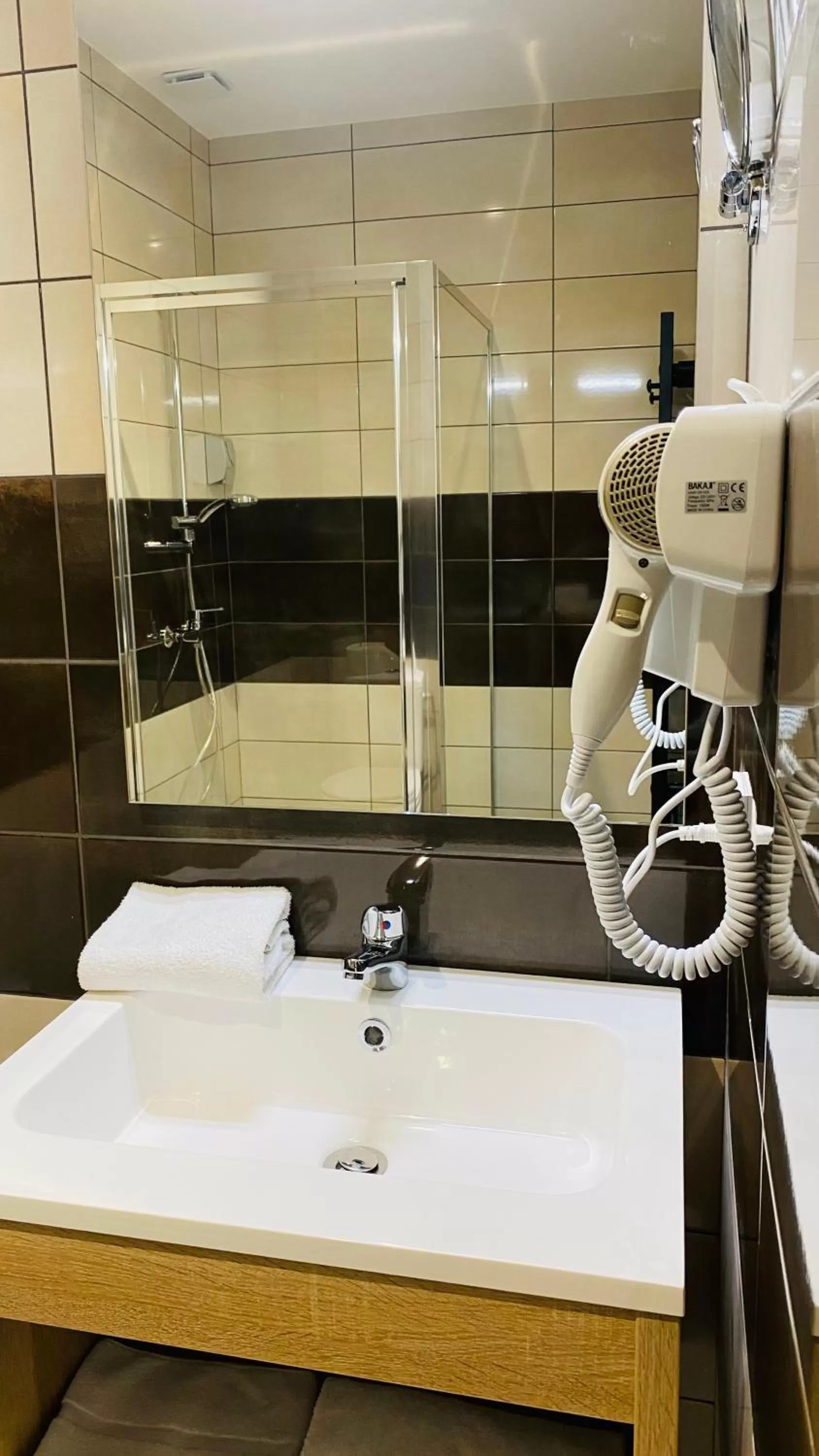 Bathroom in Hotel Martinez Grenay