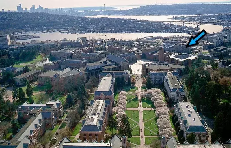 Bird's eye view, Bird's-eye View in College Inn Hotel